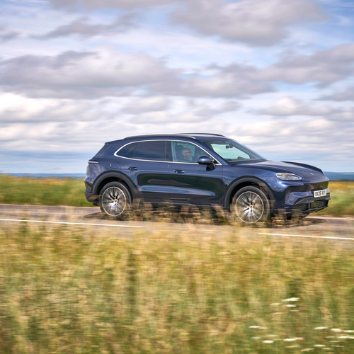 2027 Porsche Cayenne Electric E4 UK Version Side View