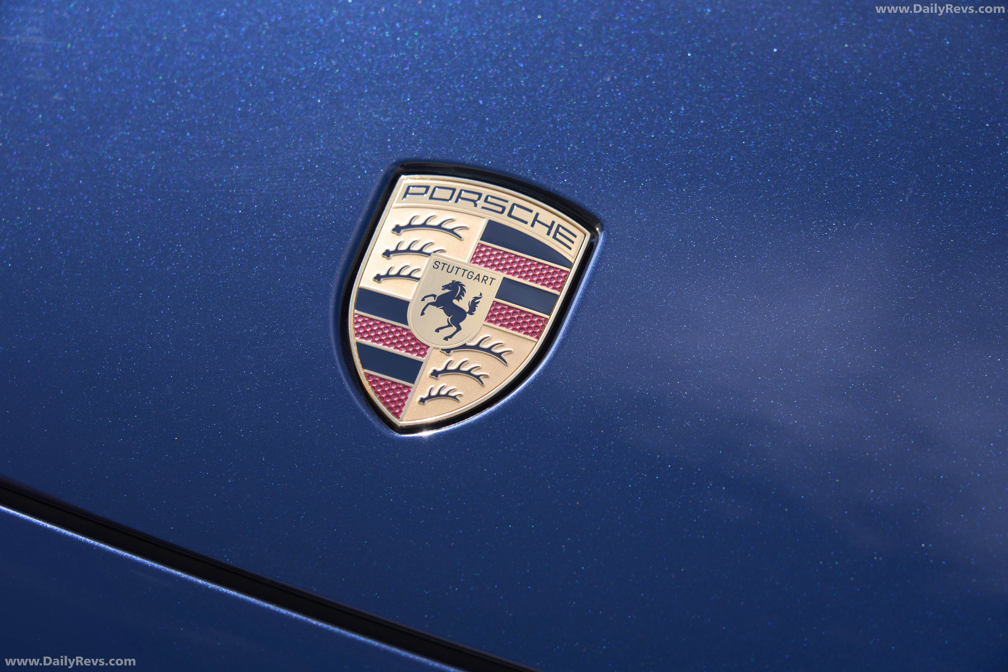 2027 Porsche Cayenne Electric E4 UK Version Exterior