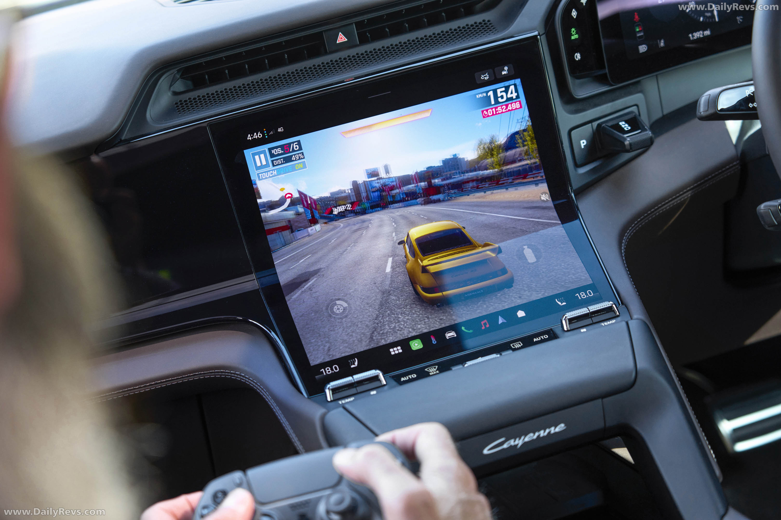 2027 Porsche Cayenne Electric E4 UK Version Interior