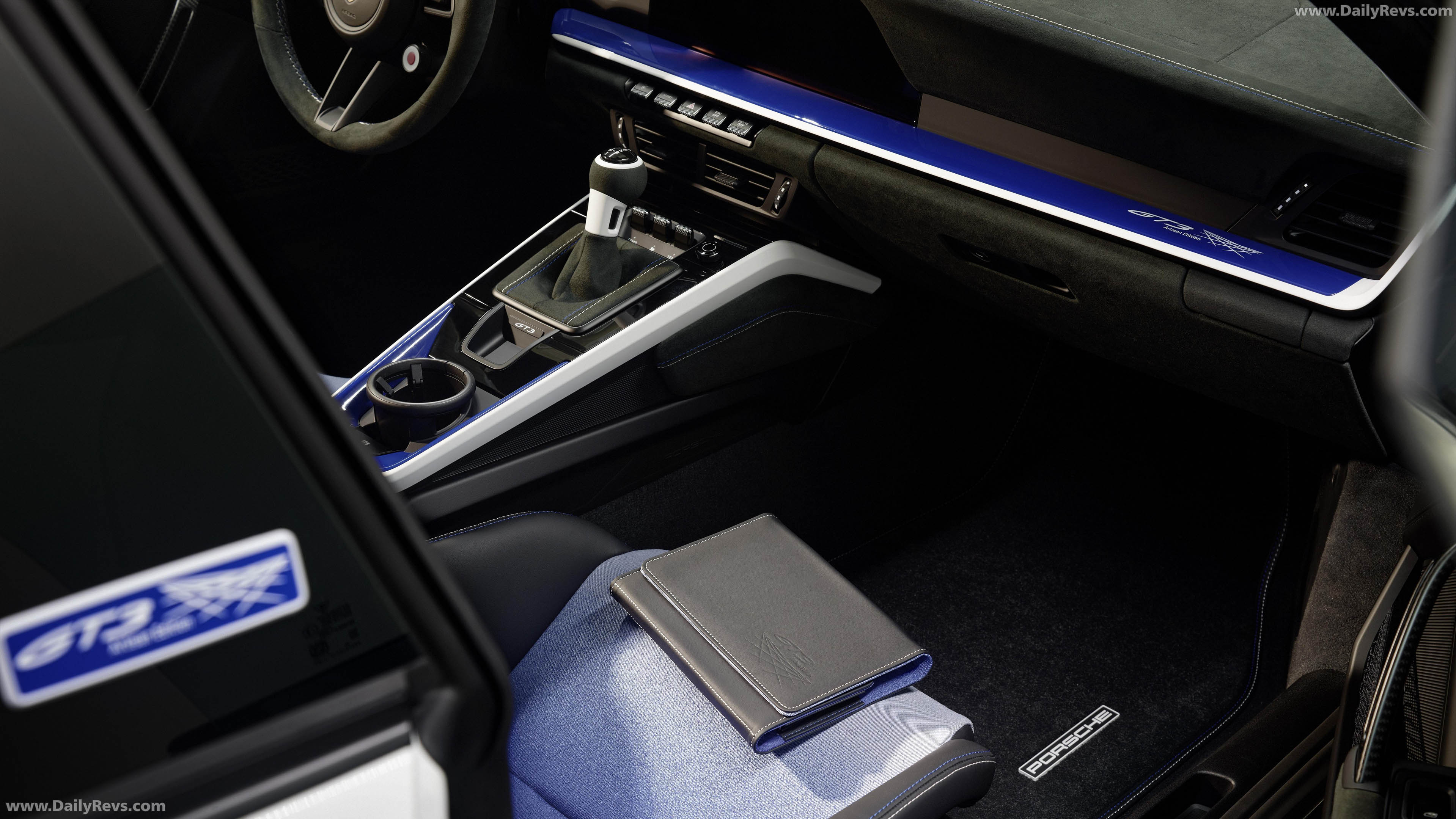 2026 Porsche 911 GT3 Artisan Edition 992 ll Interior