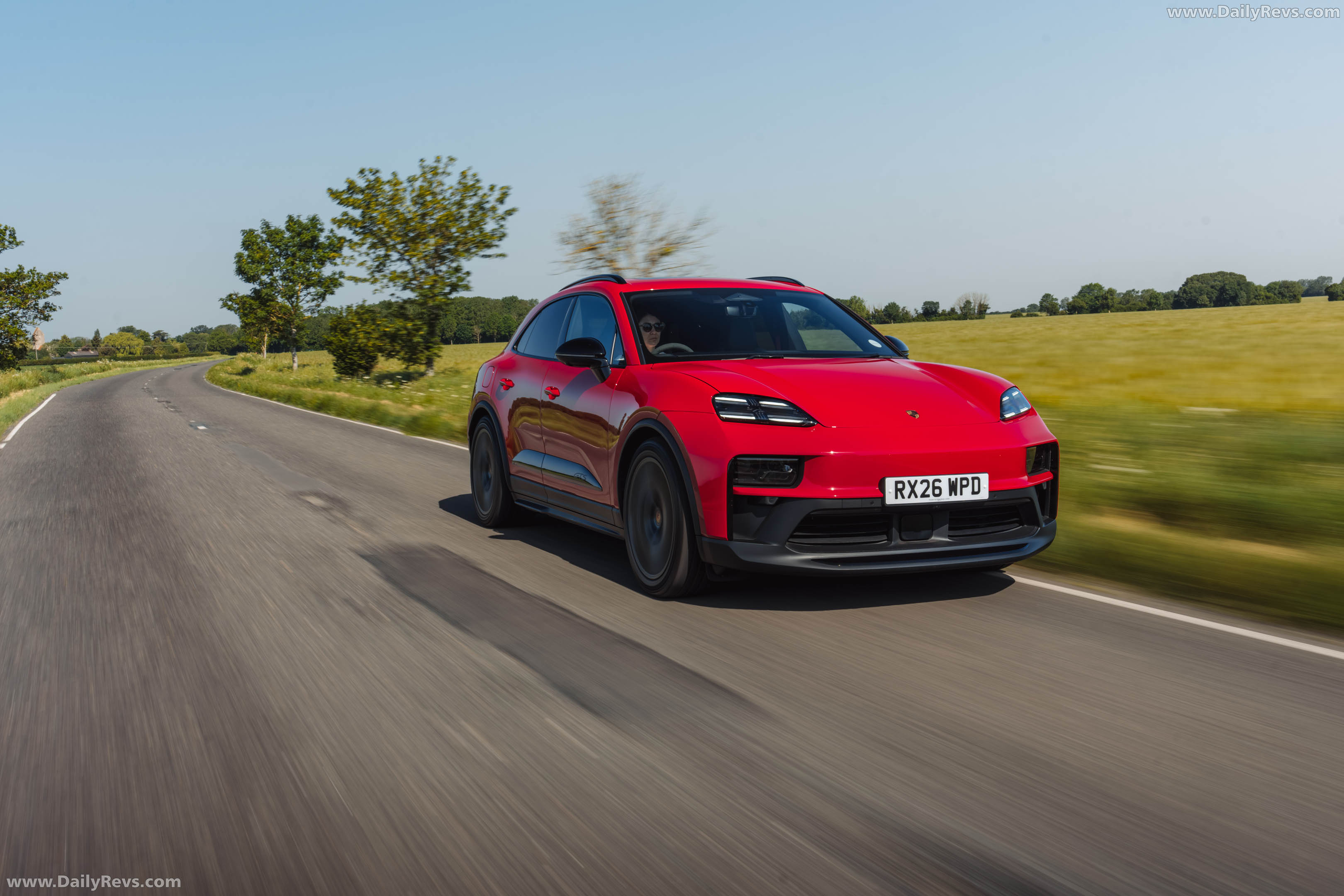 2026 Porsche Macan GTS H2 UK Version Front View