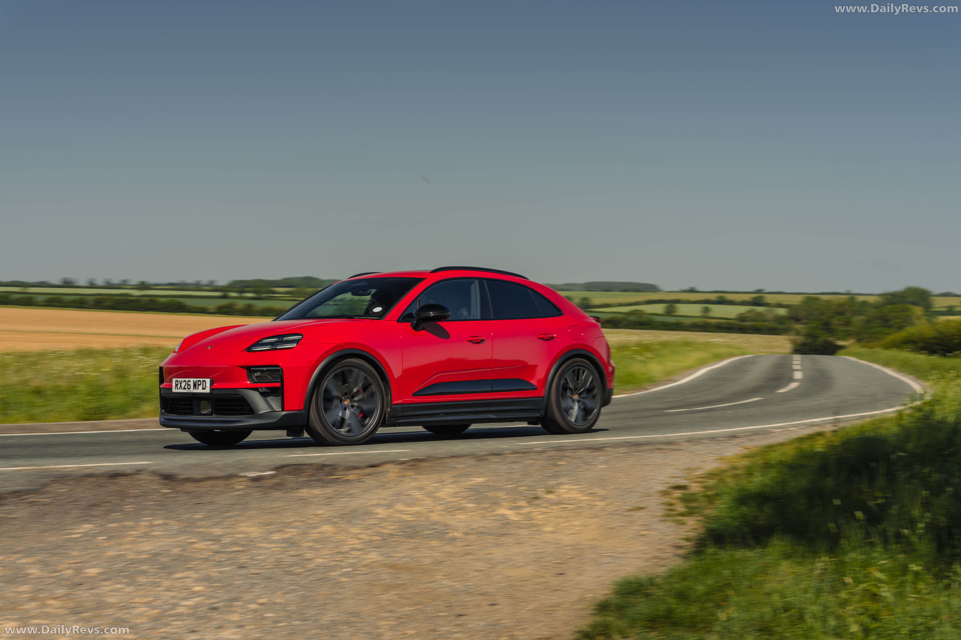 2026 Porsche Macan GTS H2 UK Version Front View
