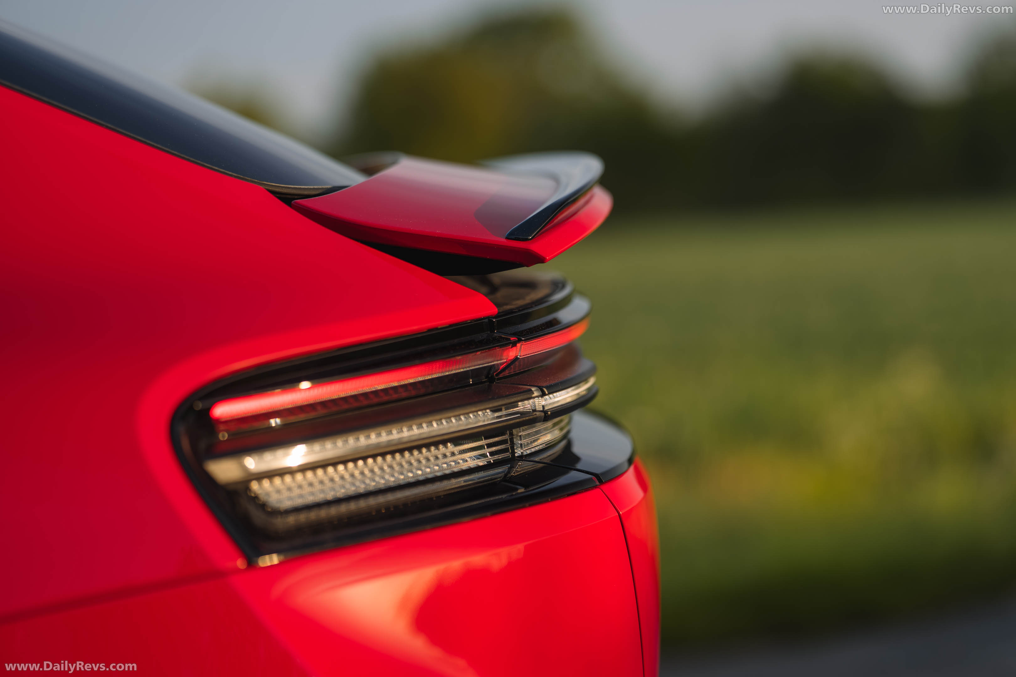 2026 Porsche Macan GTS H2 UK Version Exterior