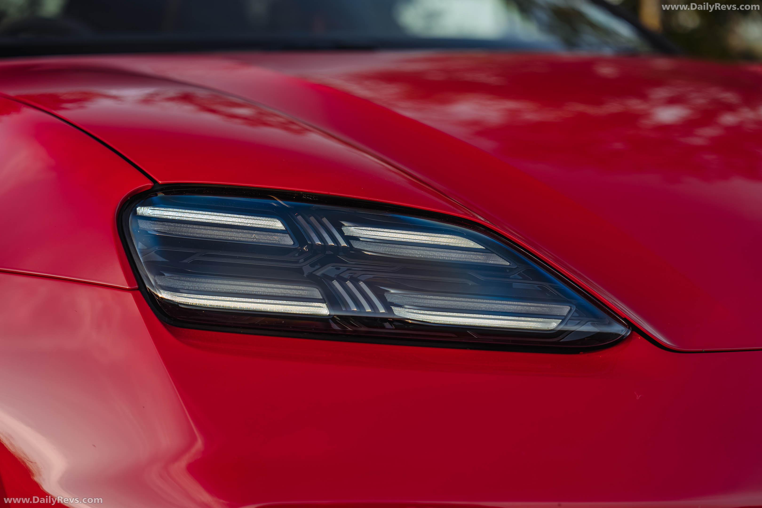 2026 Porsche Macan GTS H2 UK Version Exterior