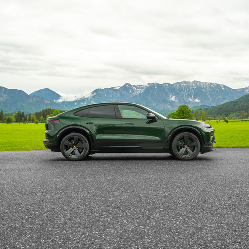2027 Porsche Cayenne S Coupe Electric E4 Oak Green Side View