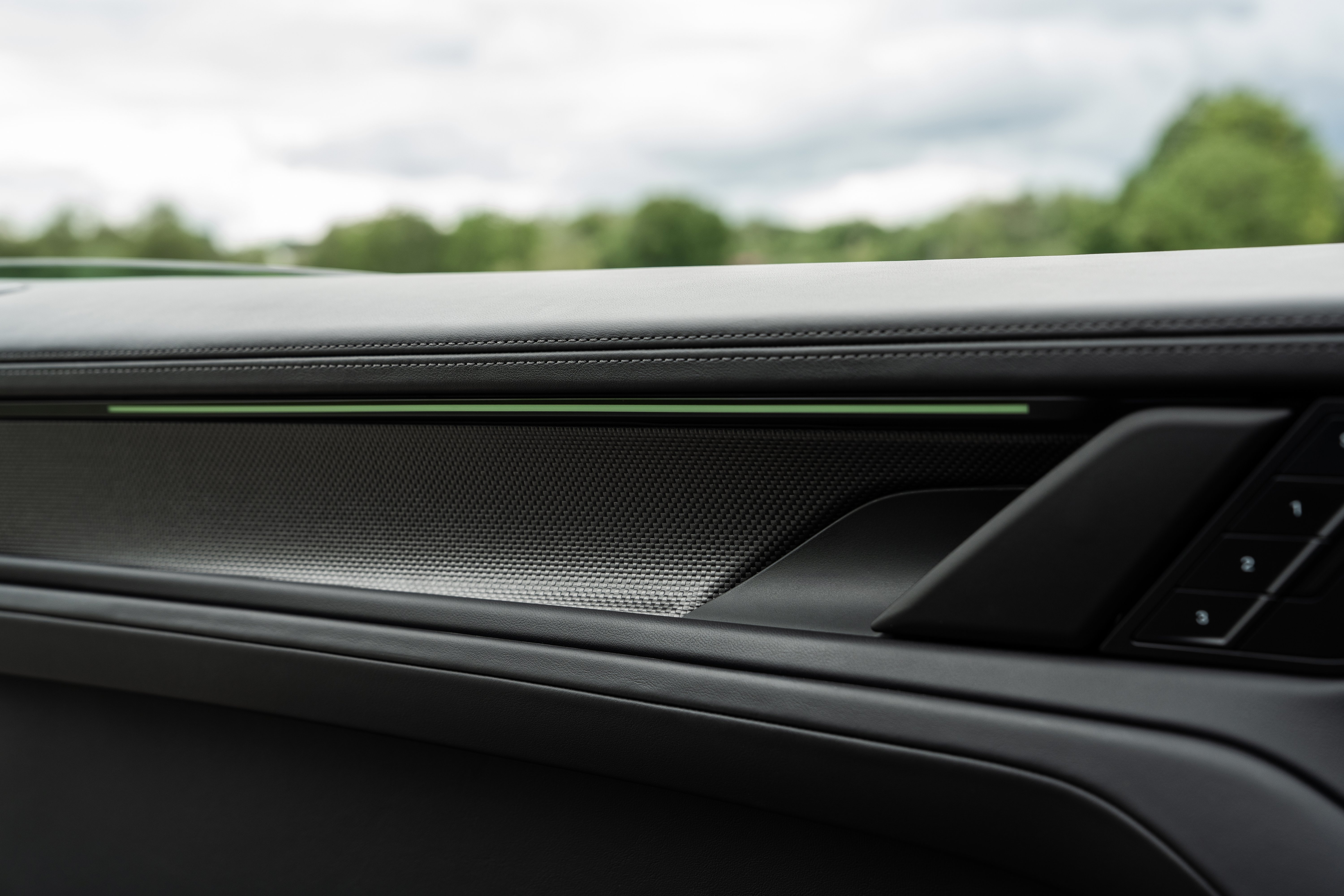 2027 Porsche Cayenne S Coupe Electric E4 Oak Green Interior