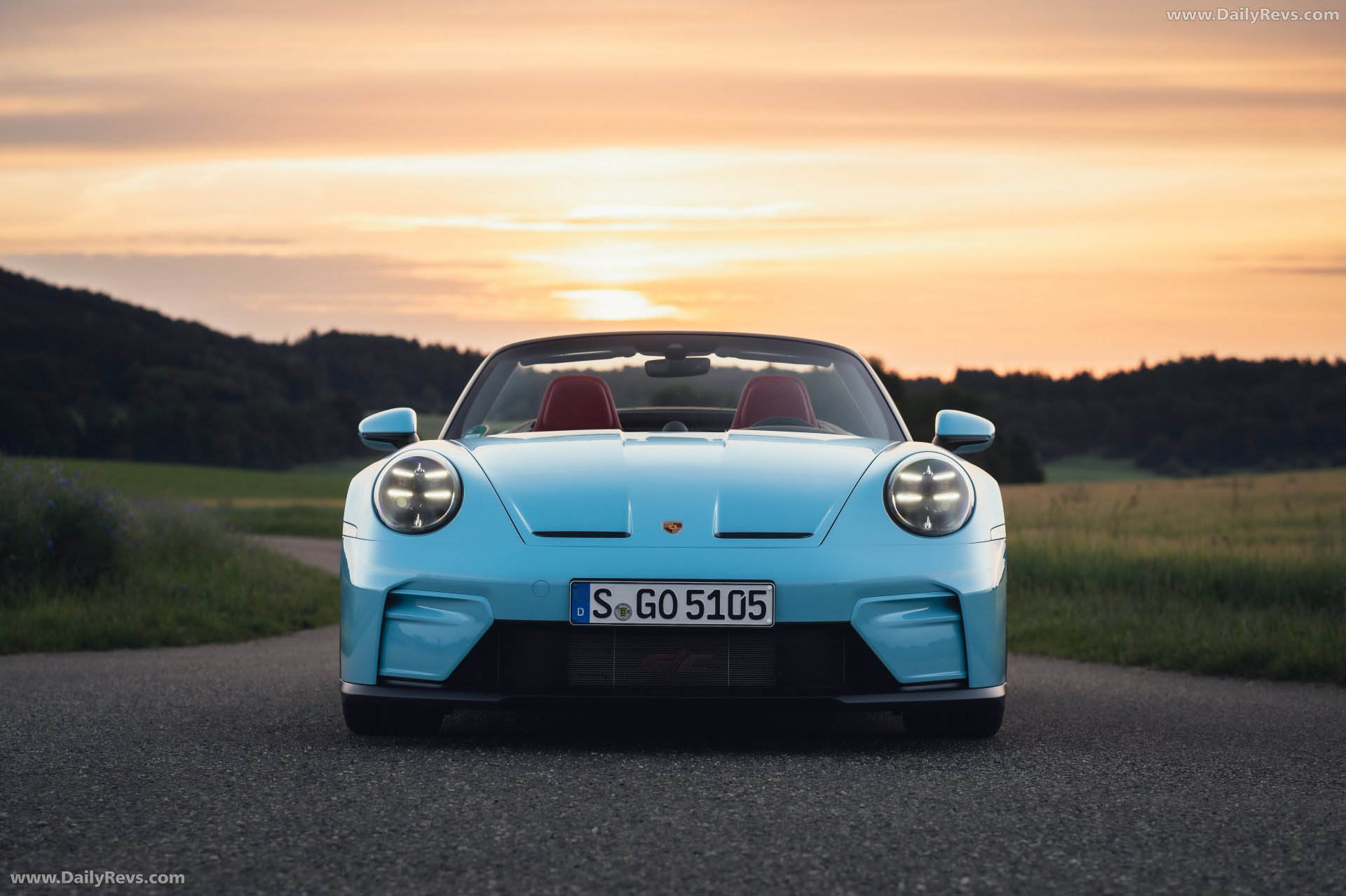 2027 Porsche 911 GT3 S-C 992 ll Olymp Blue Front View