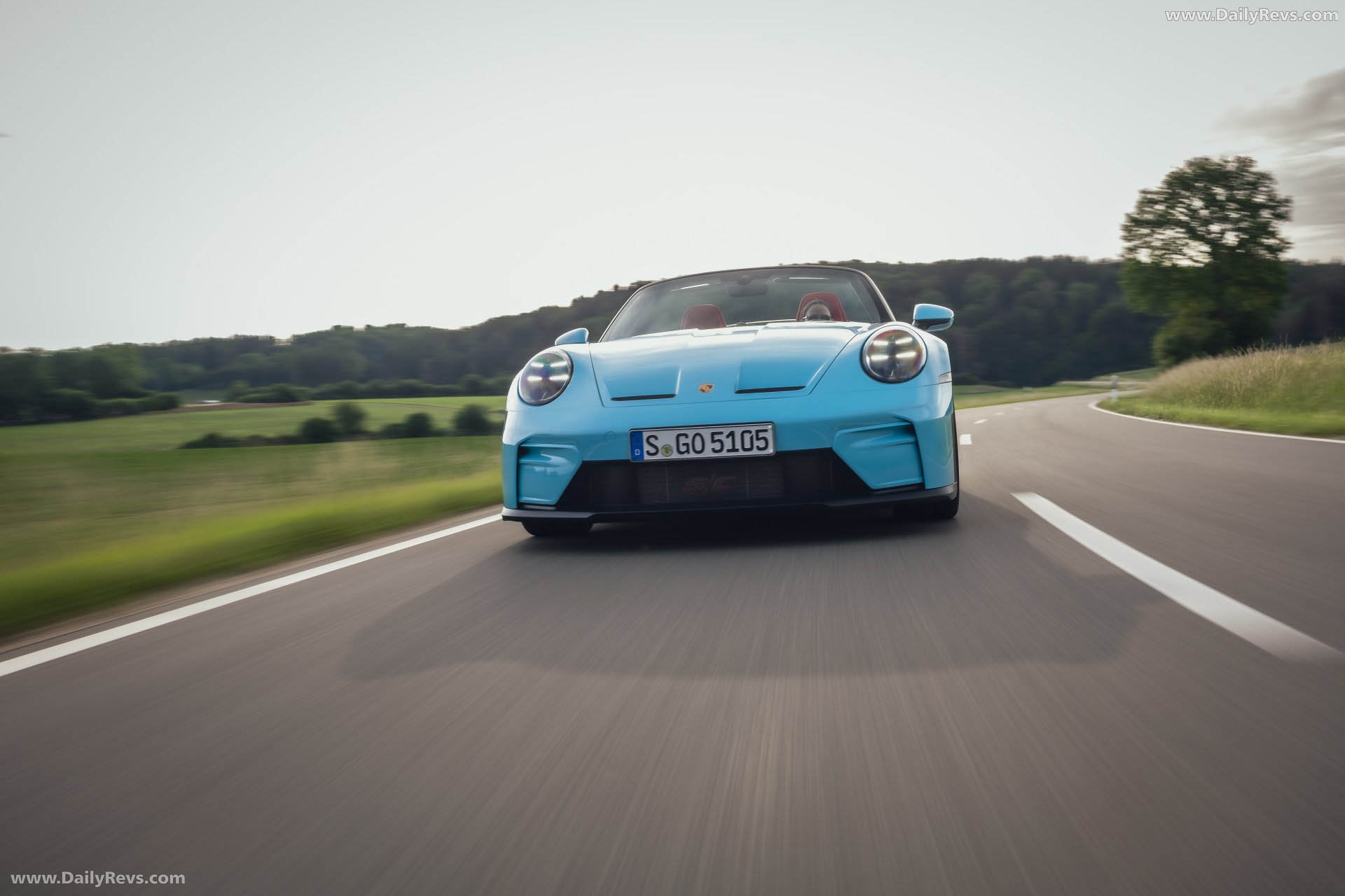 2027 Porsche 911 GT3 S-C 992 ll Olymp Blue Front View