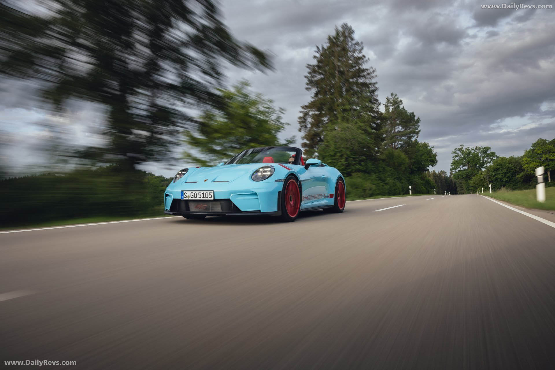 2027 Porsche 911 GT3 S-C 992 ll Olymp Blue Front View