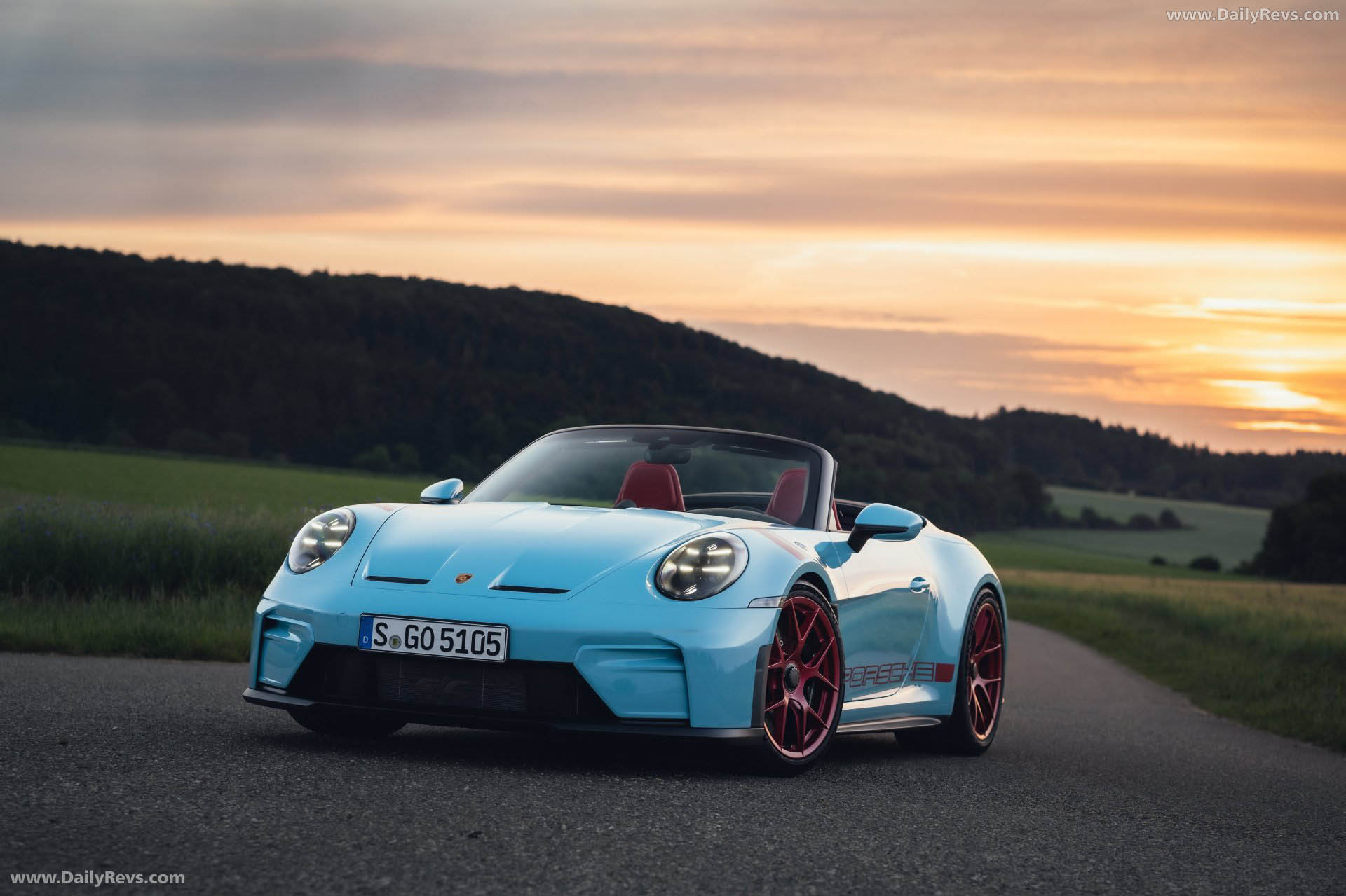 2027 Porsche 911 GT3 S-C 992 ll Olymp Blue Front View