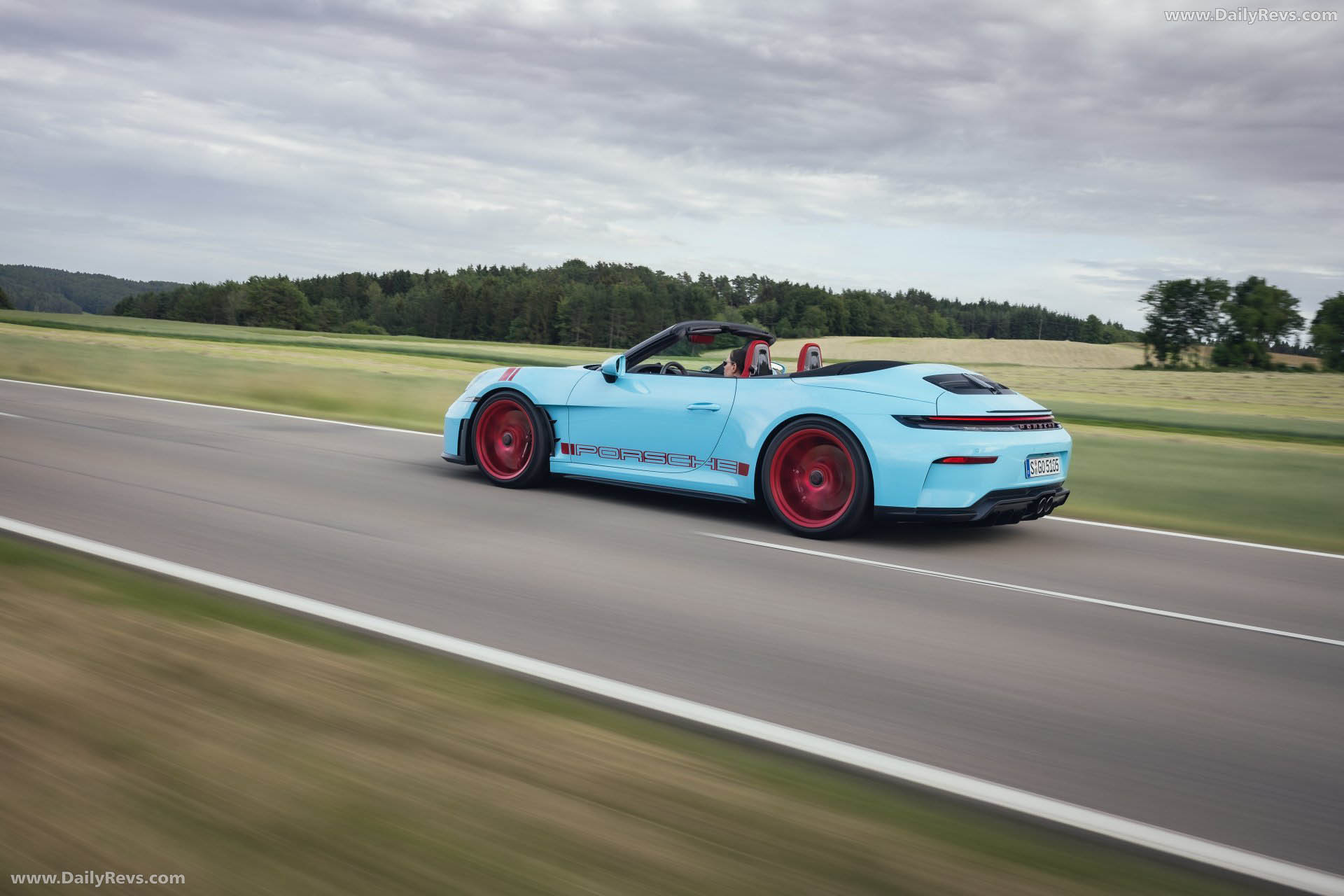 2027 Porsche 911 GT3 S-C 992 ll Olymp Blue Rear View
