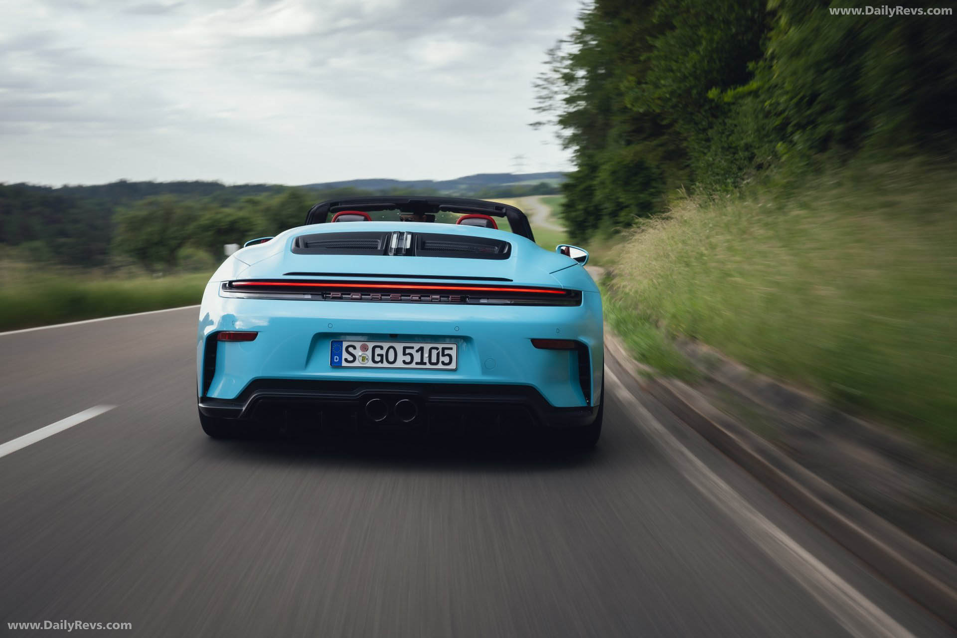 2027 Porsche 911 GT3 S-C 992 ll Olymp Blue Rear View