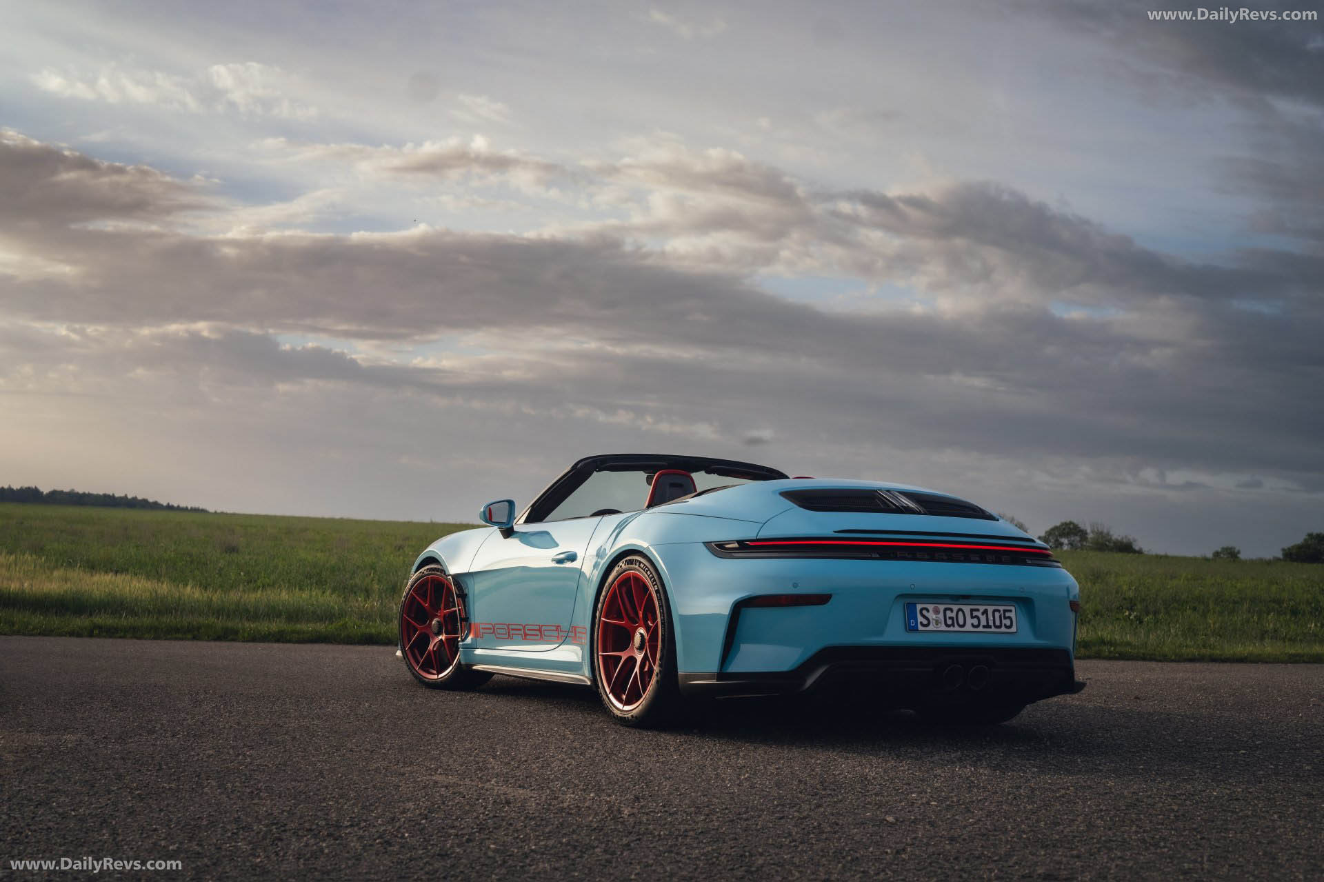 2027 Porsche 911 GT3 S-C 992 ll Olymp Blue Rear View