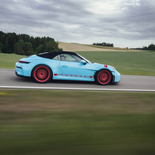 2027 Porsche 911 GT3 S-C 992 ll Olymp Blue Side View