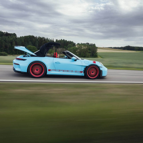 2027 Porsche 911 GT3 S-C 992 ll Olymp Blue Side View