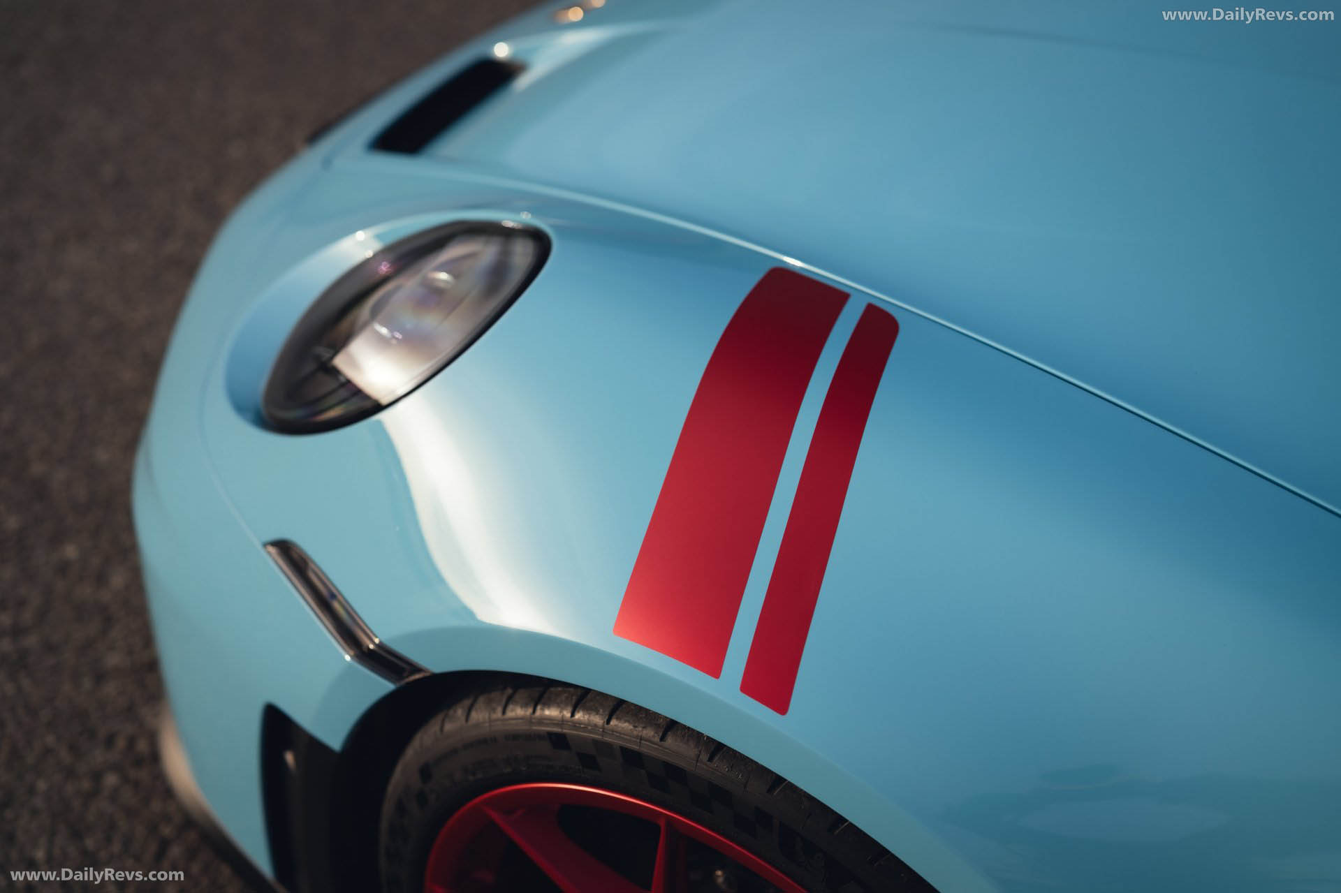 2027 Porsche 911 GT3 S-C 992 ll Olymp Blue Exterior