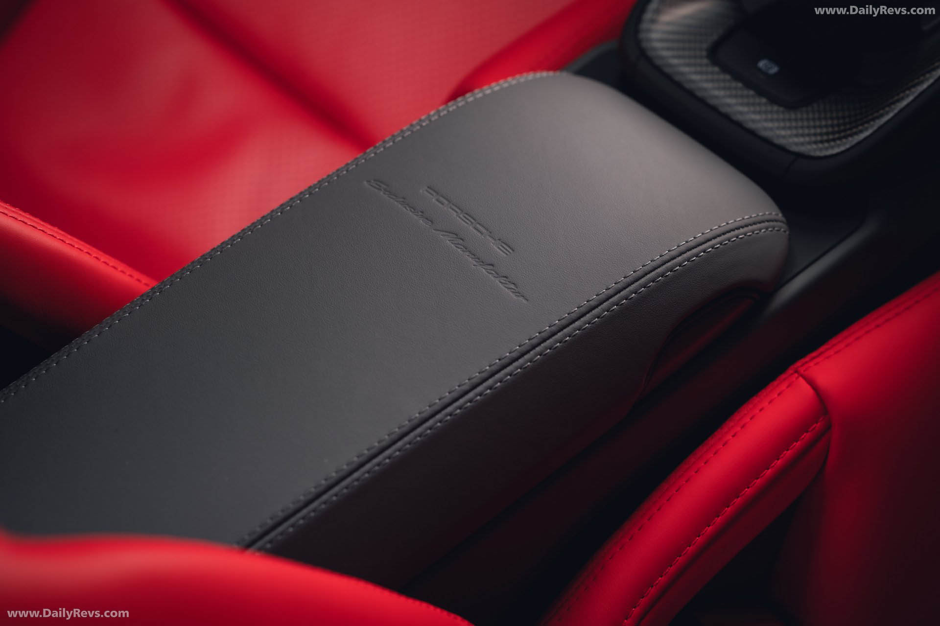 2027 Porsche 911 GT3 S-C 992 ll Olymp Blue Interior