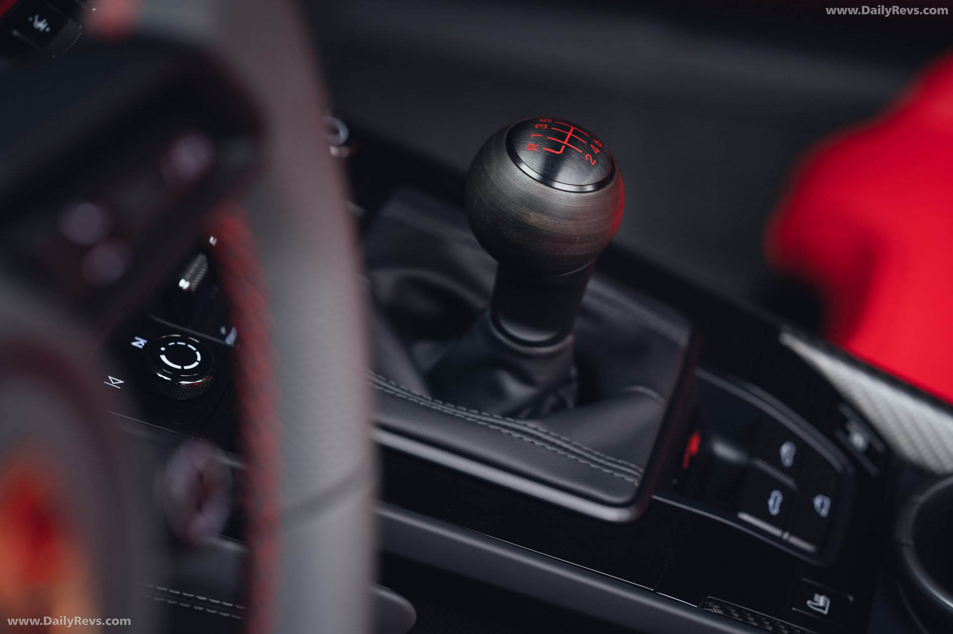 2027 Porsche 911 GT3 S-C 992 ll Olymp Blue Interior