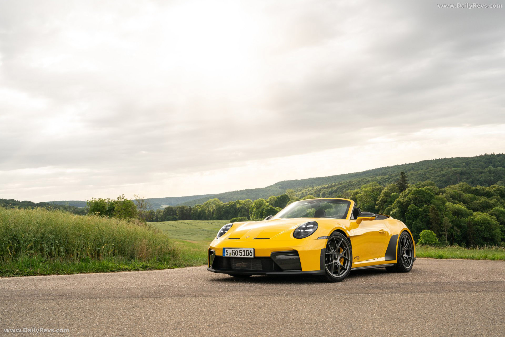 2027 Porsche 911 GT3 S-C 992 ll Speed Yellow Front View