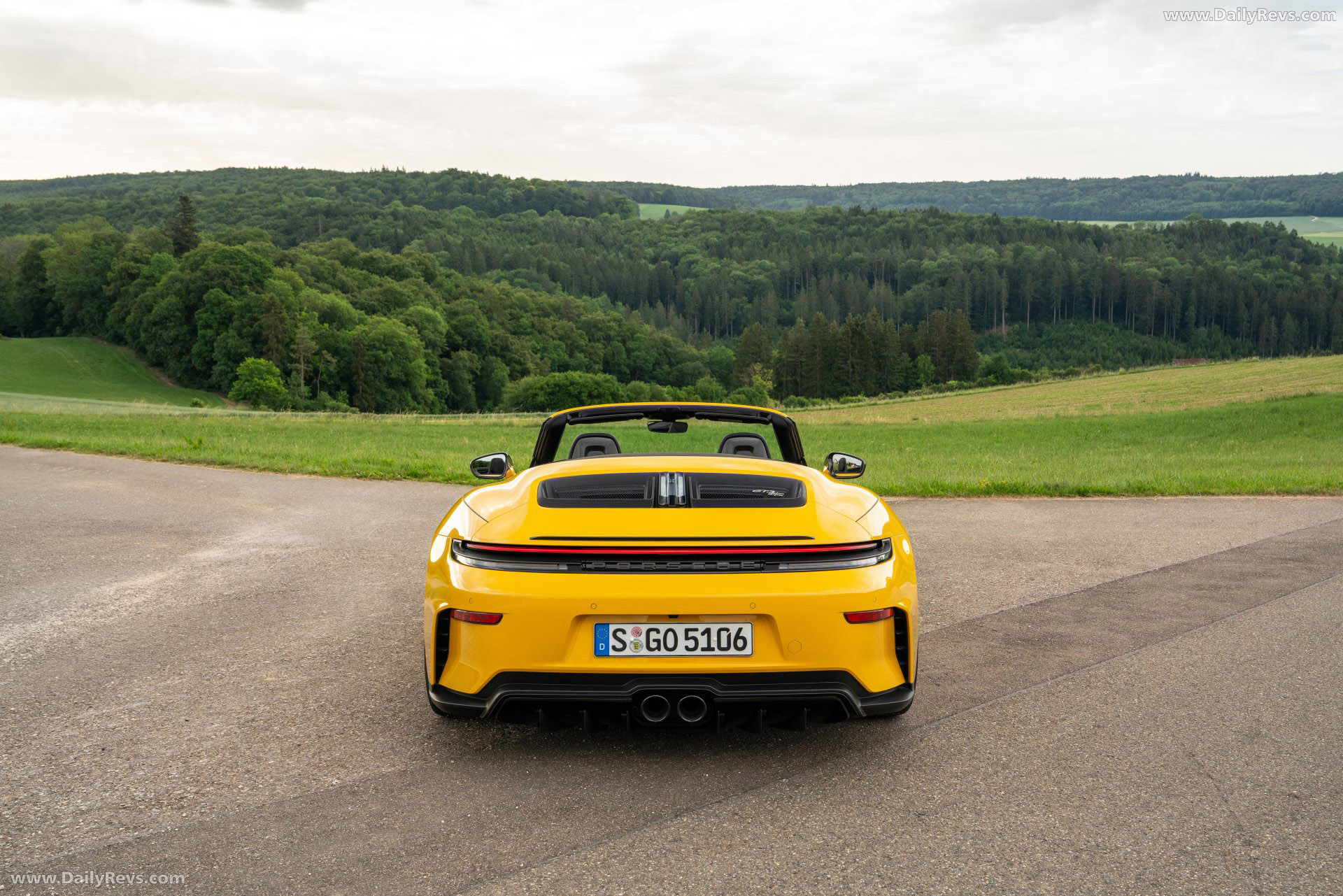 2027 Porsche 911 GT3 S-C 992 ll Speed Yellow Rear View