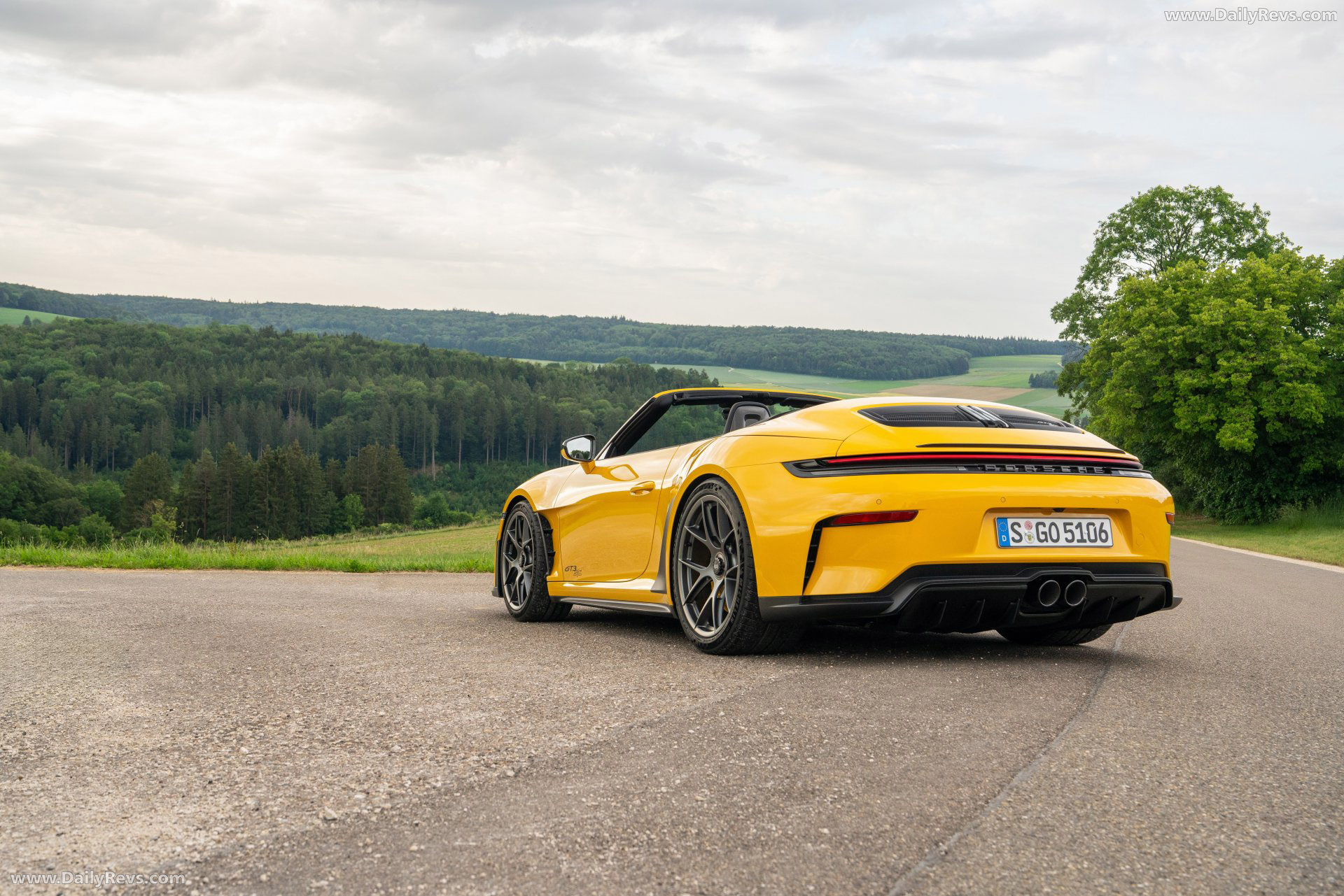 2027 Porsche 911 GT3 S-C 992 ll Speed Yellow Rear View