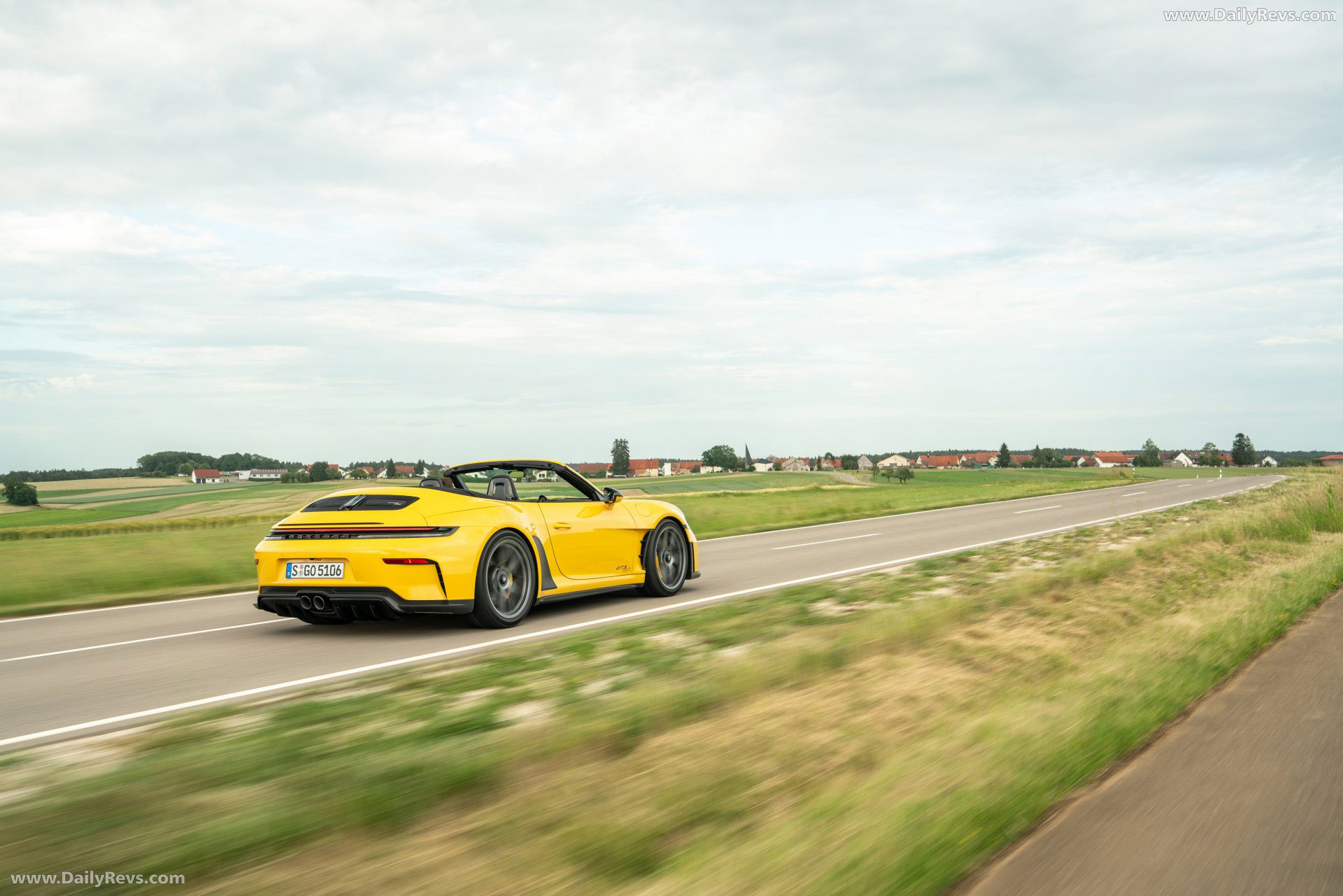 2027 Porsche 911 GT3 S-C 992 ll Speed Yellow Rear View