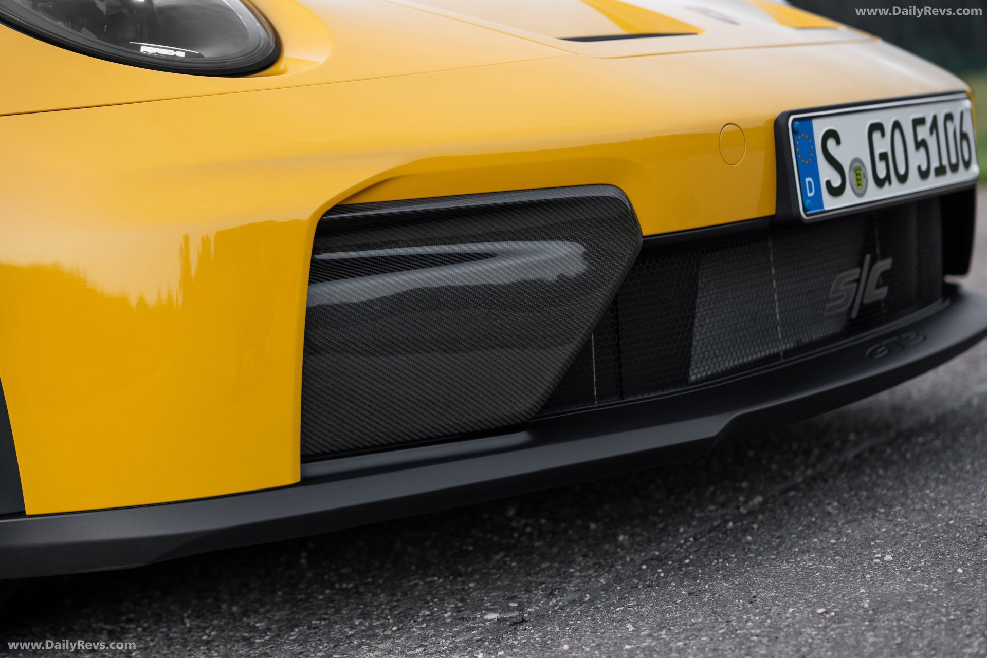 2027 Porsche 911 GT3 S-C 992 ll Speed Yellow Exterior