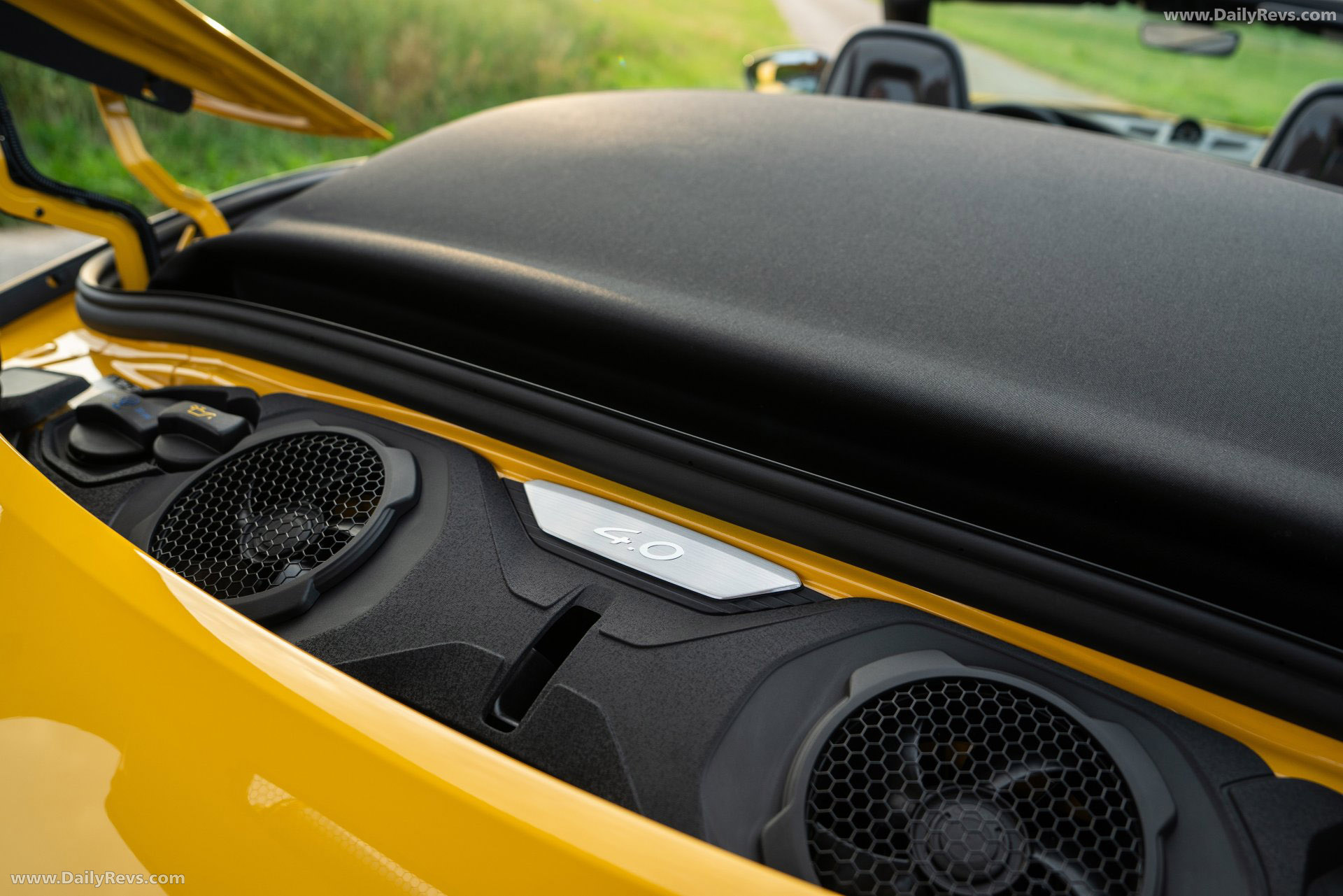 2027 Porsche 911 GT3 S-C 992 ll Speed Yellow Interior
