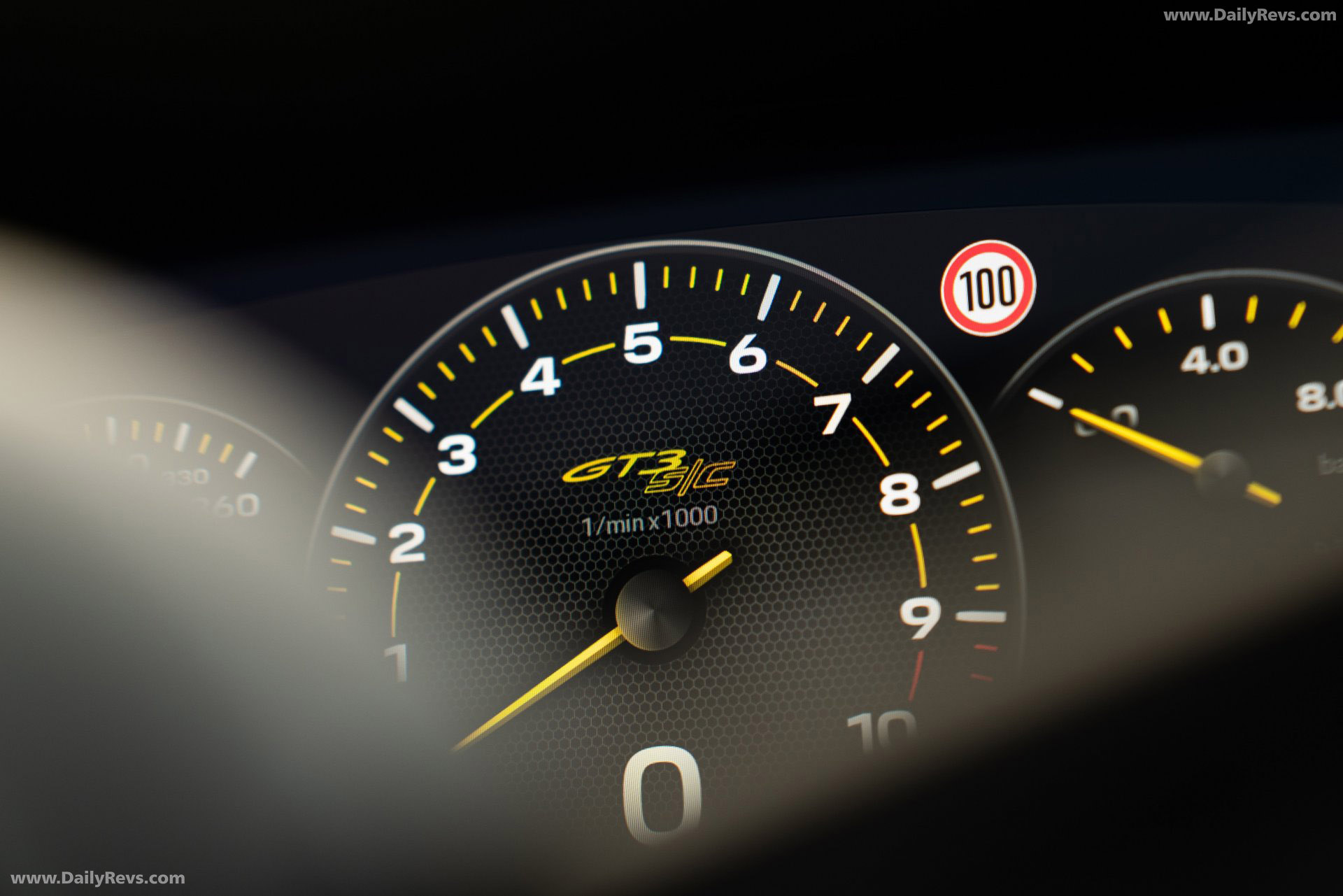 2027 Porsche 911 GT3 S-C 992 ll Speed Yellow Interior