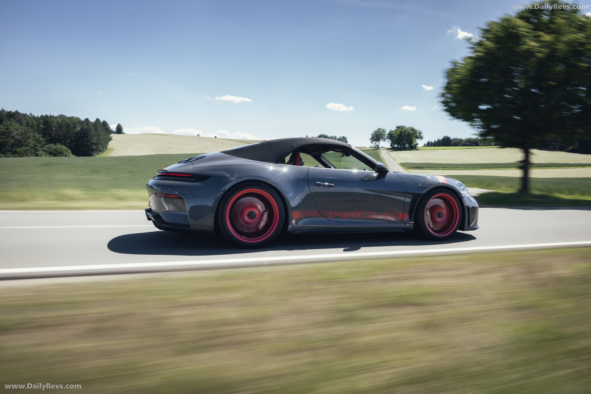 2027 Porsche 911 GT3 S-C 992 ll Slate Grey Neo Side View
