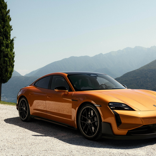 2027 Porsche Taycan Turbo GT Sonderwunsch J1 II Front View