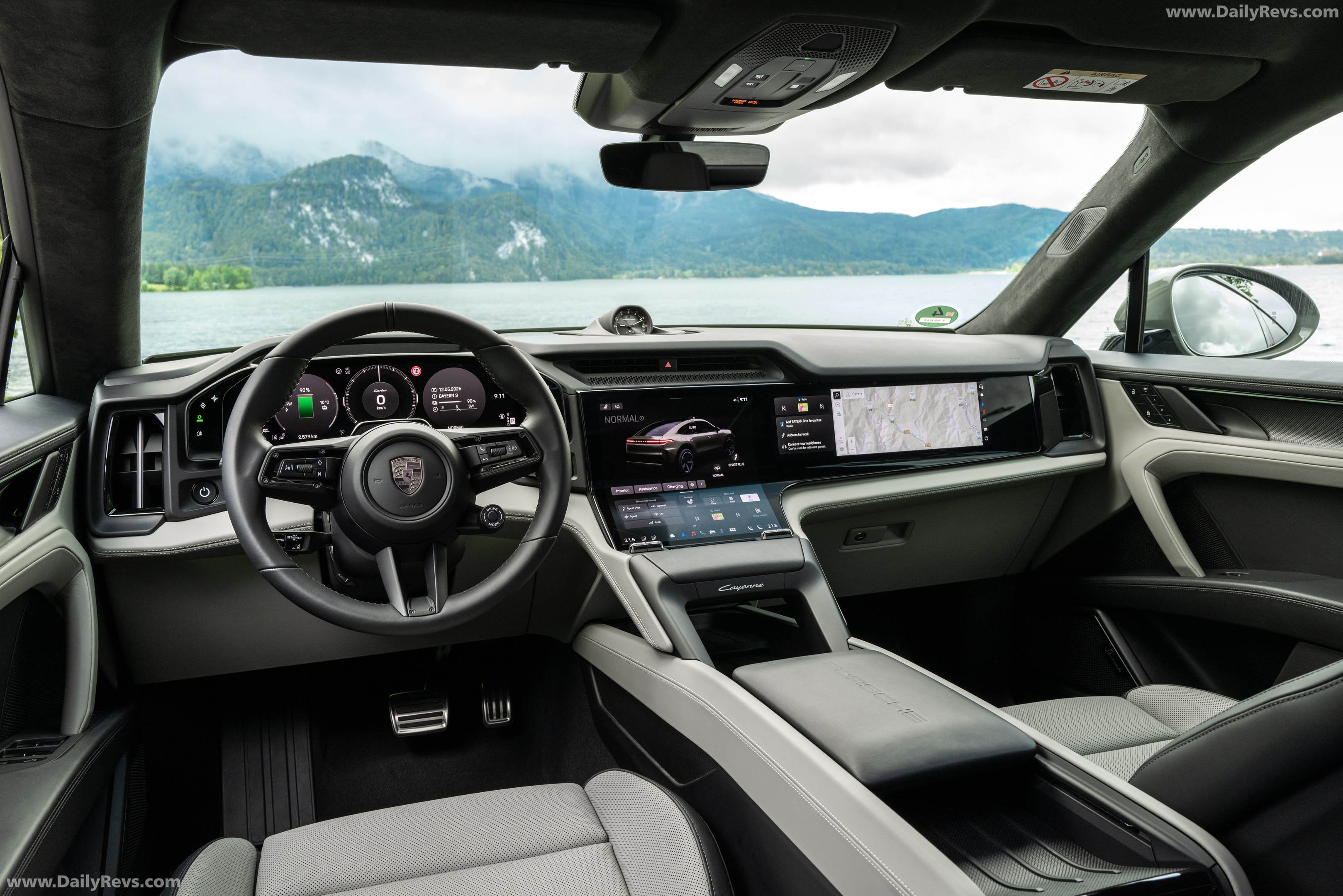 2027 Porsche Cayenne Turbo Coupe Electric E4 Monteverde Interior