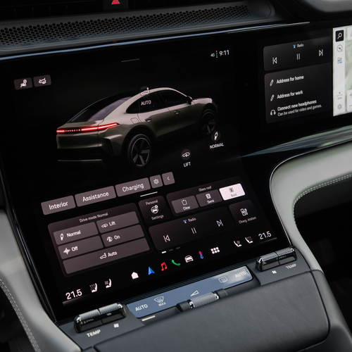 2027 Porsche Cayenne Turbo Coupe Electric E4 Monteverde Interior