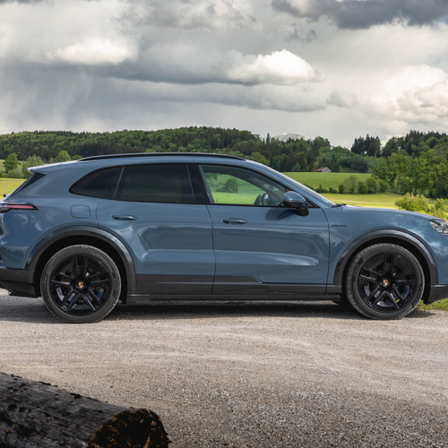 2027 Porsche Cayenne S Electric E4 Pale Blue Side View