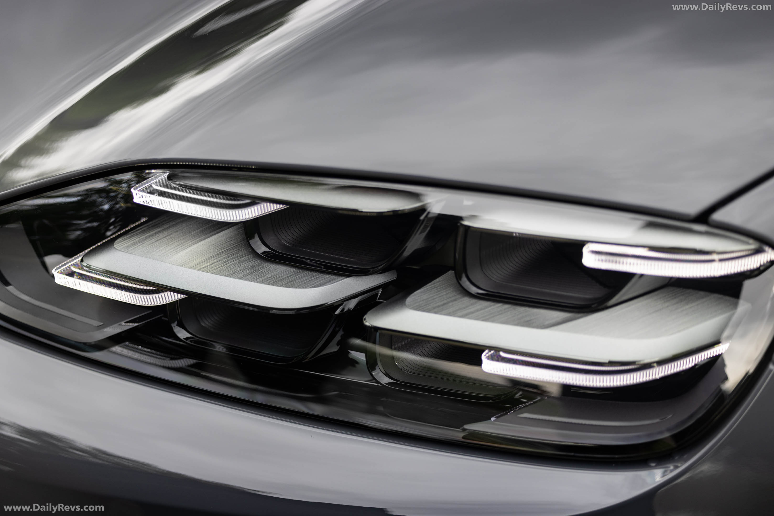 2027 Porsche Cayenne Coupe Electric E4 Slate Grey Exterior