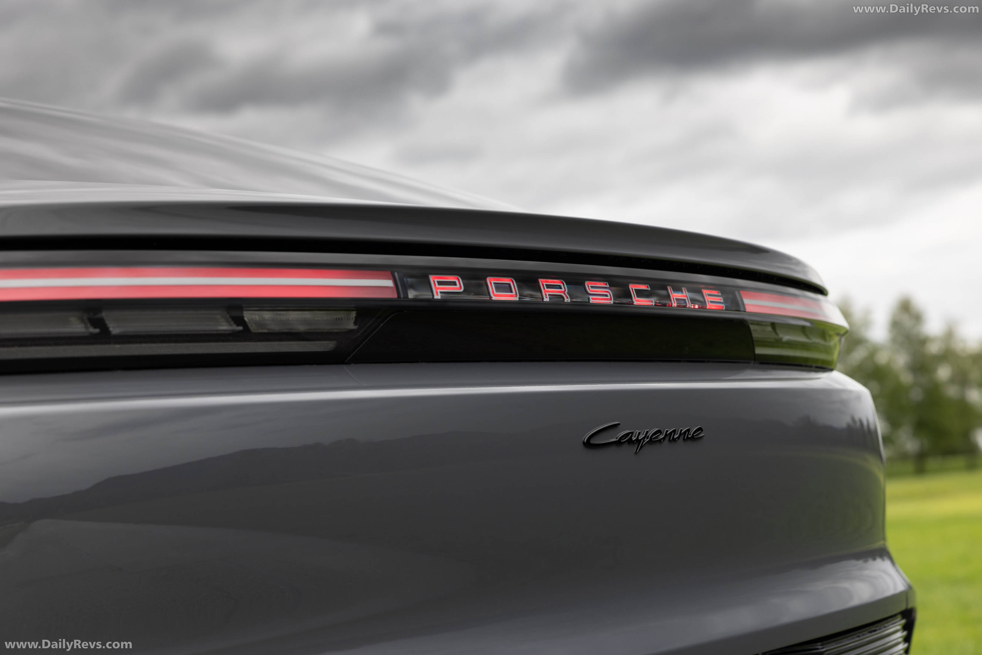 2027 Porsche Cayenne Coupe Electric E4 Slate Grey Exterior