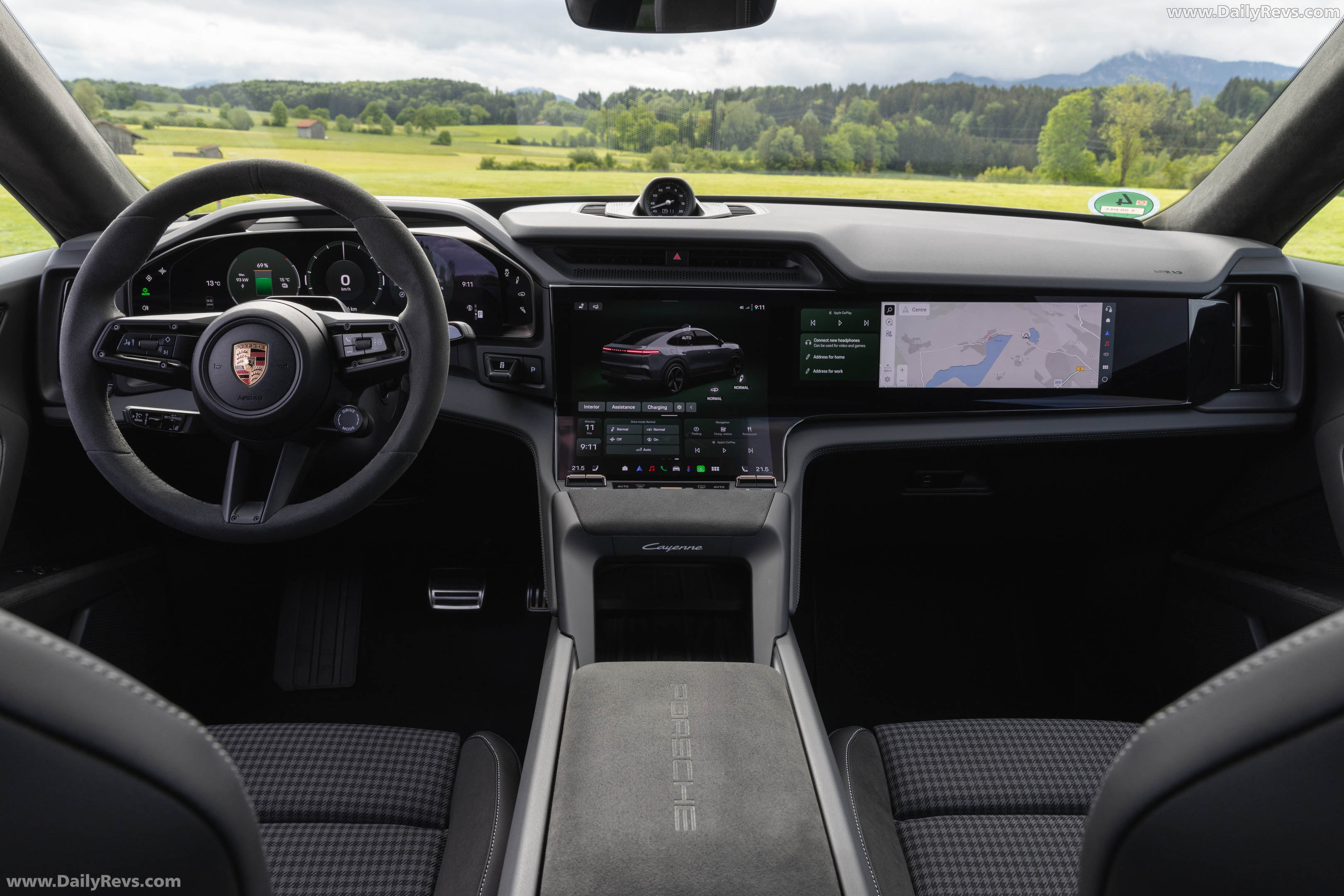 2027 Porsche Cayenne Coupe Electric E4 Slate Grey Interior