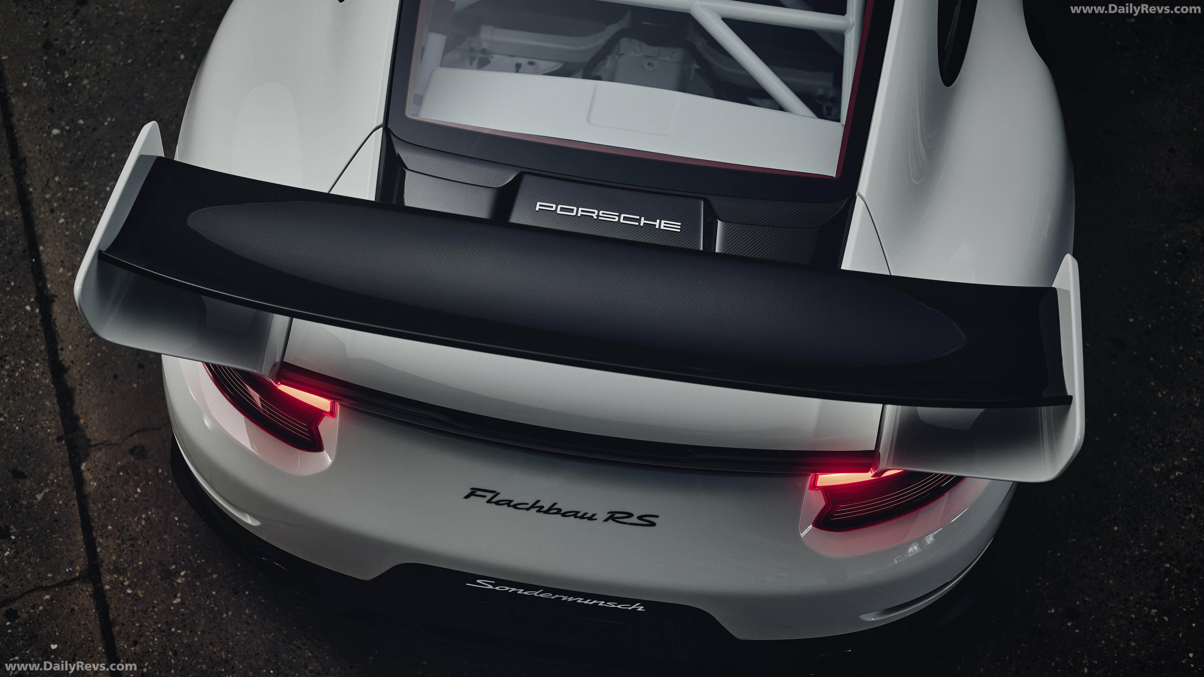 2026 Porsche Flachbau RS Exterior