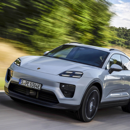 2026 Porsche Macan Business Package H2 Front View