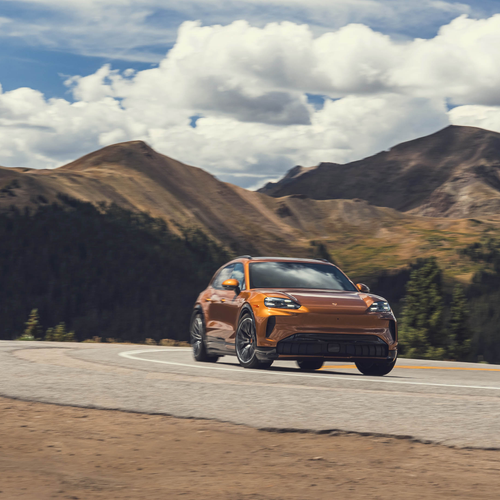 2027 Porsche Cayenne Electric E4 US Version Front View