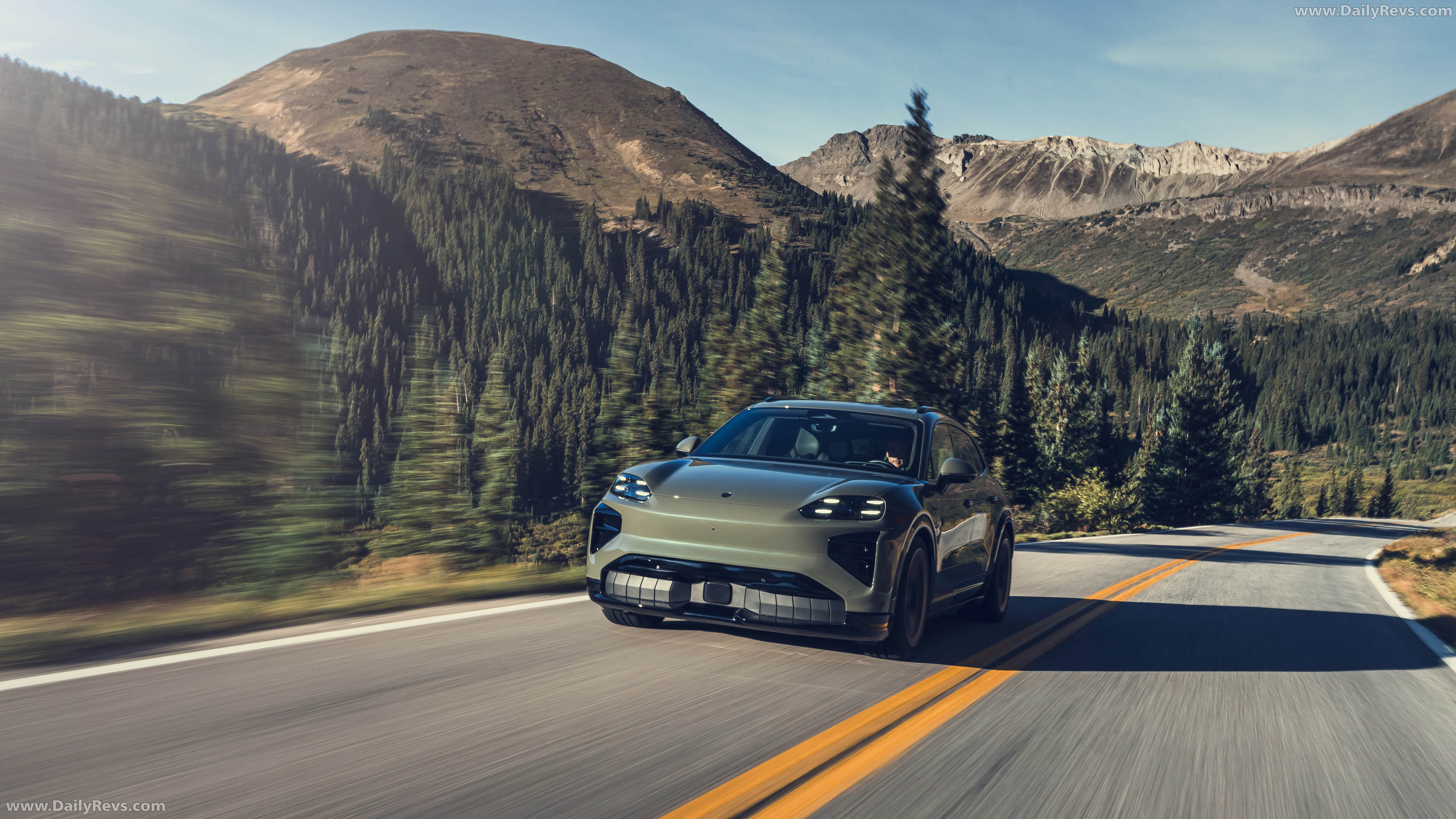 2027 Porsche Cayenne Turbo Electric E4 US Version Front View