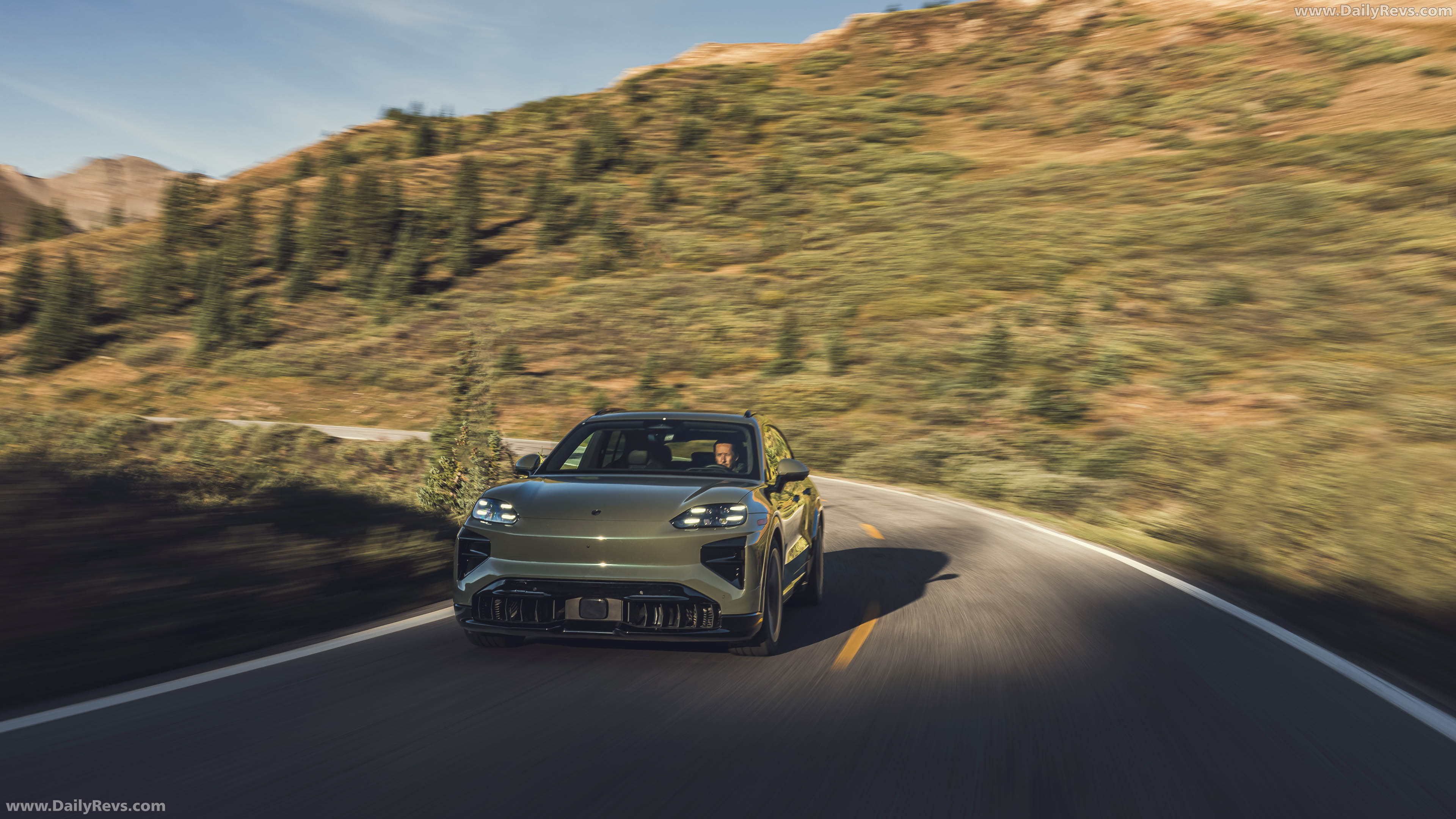 2027 Porsche Cayenne Turbo Electric E4 US Version Front View