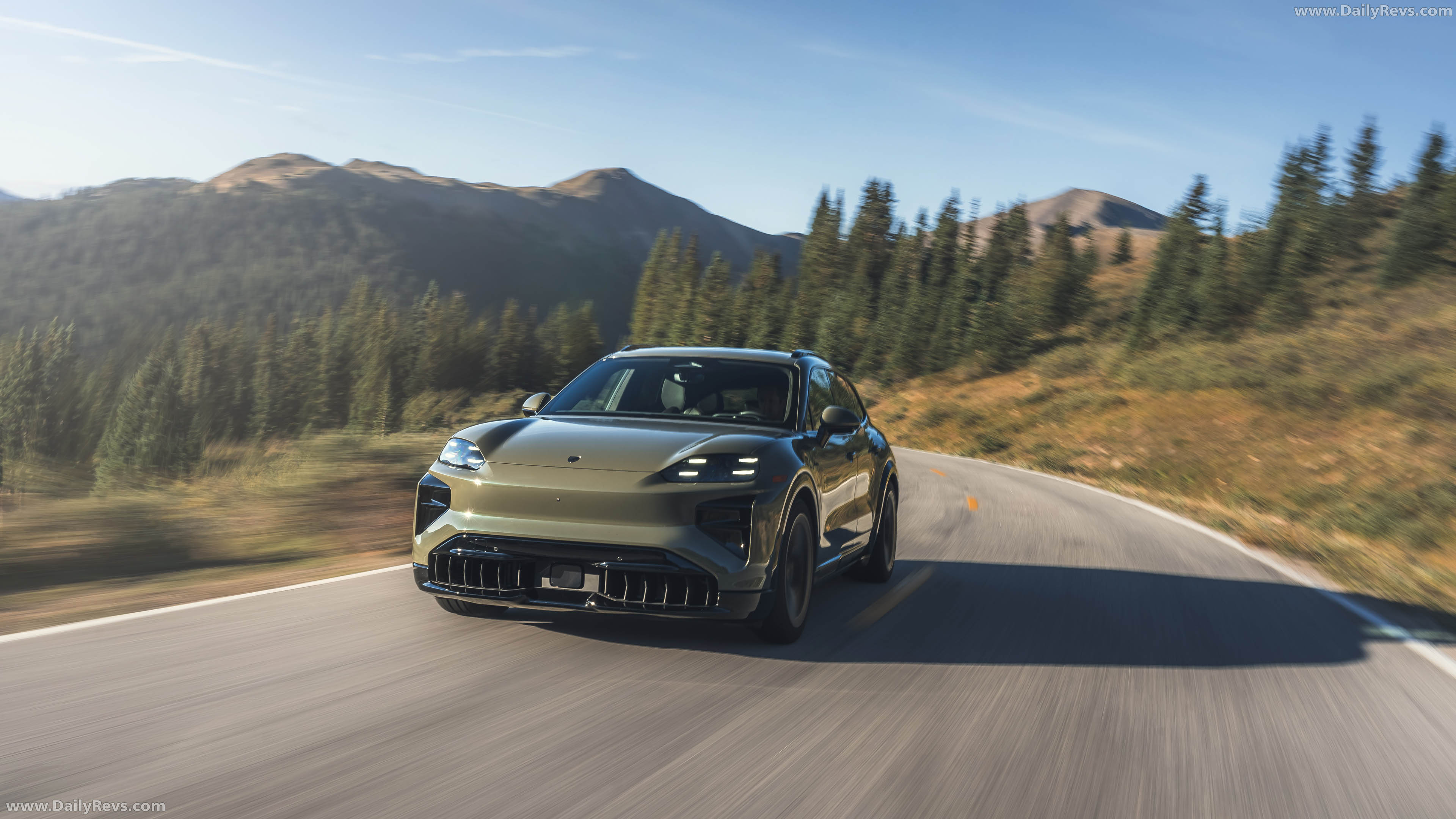 2027 Porsche Cayenne Turbo Electric E4 US Version Front View