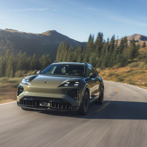 2027 Porsche Cayenne Turbo Electric E4 US Version Front View
