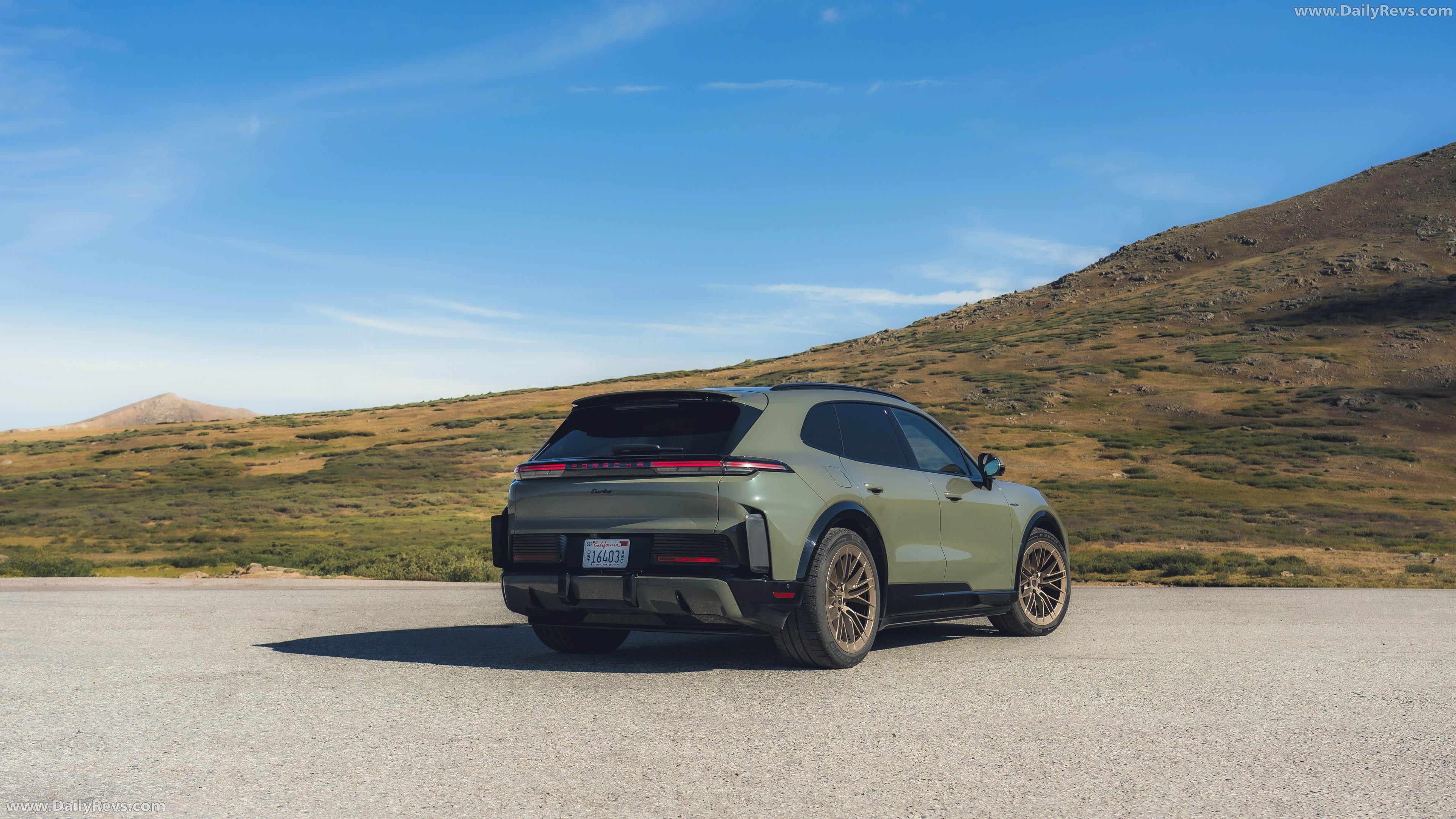 2027 Porsche Cayenne Turbo Electric E4 US Version Rear View