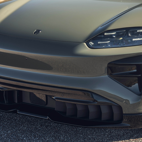 2027 Porsche Cayenne Turbo Electric E4 US Version Exterior