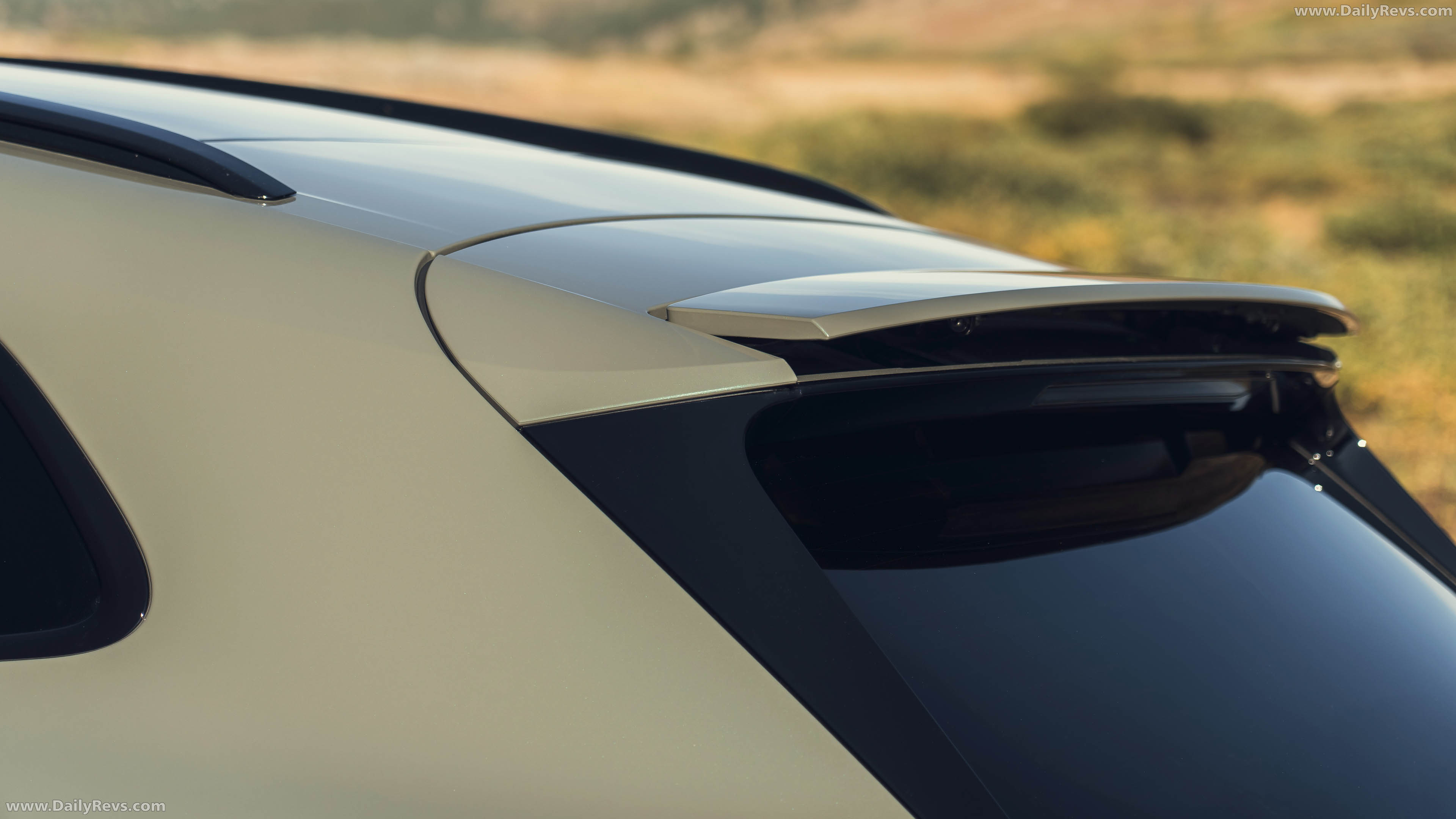 2027 Porsche Cayenne Turbo Electric E4 US Version Exterior