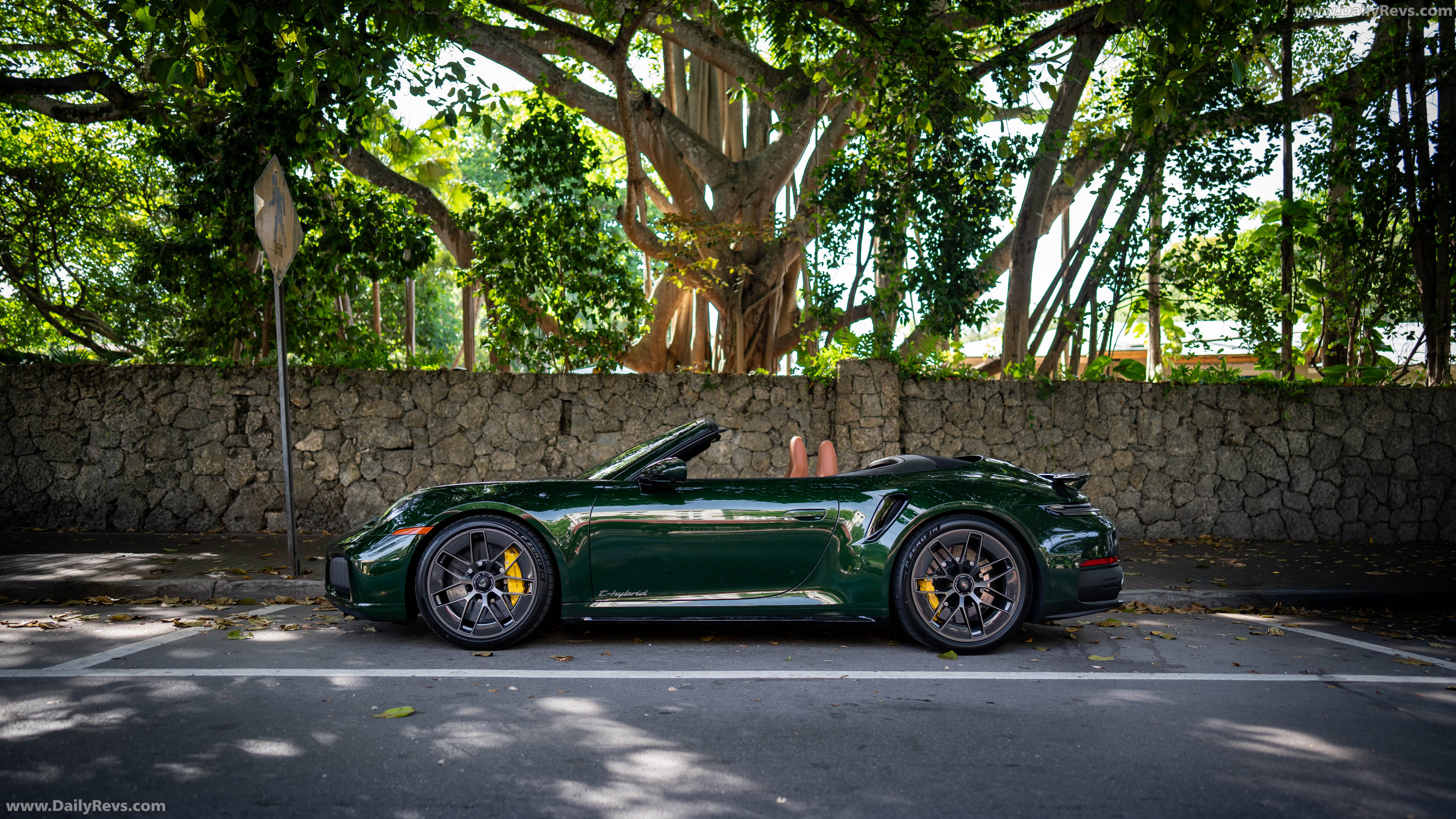 2026 Porsche 911 Turbo S Cabriolet 992 ll US Version Side View