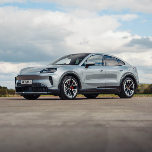 2027 Porsche Cayenne S Coupe Electric E4 UK Version Front View