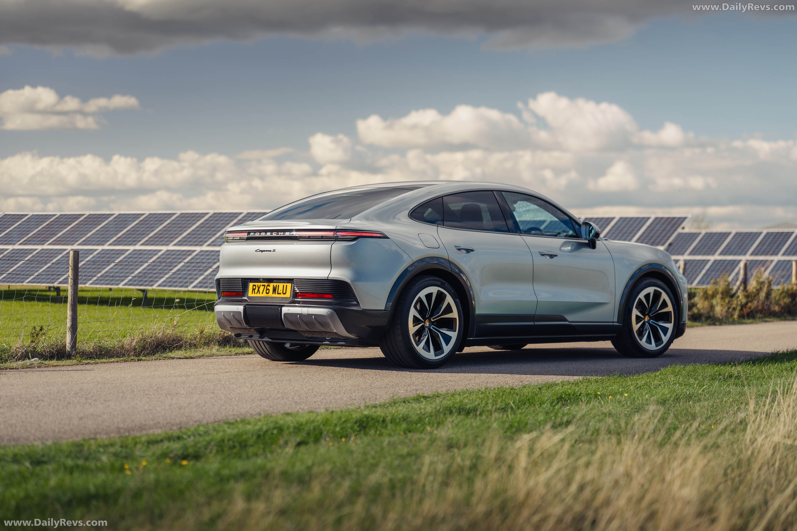 2027 Porsche Cayenne S Coupe Electric E4 UK Version Rear View
